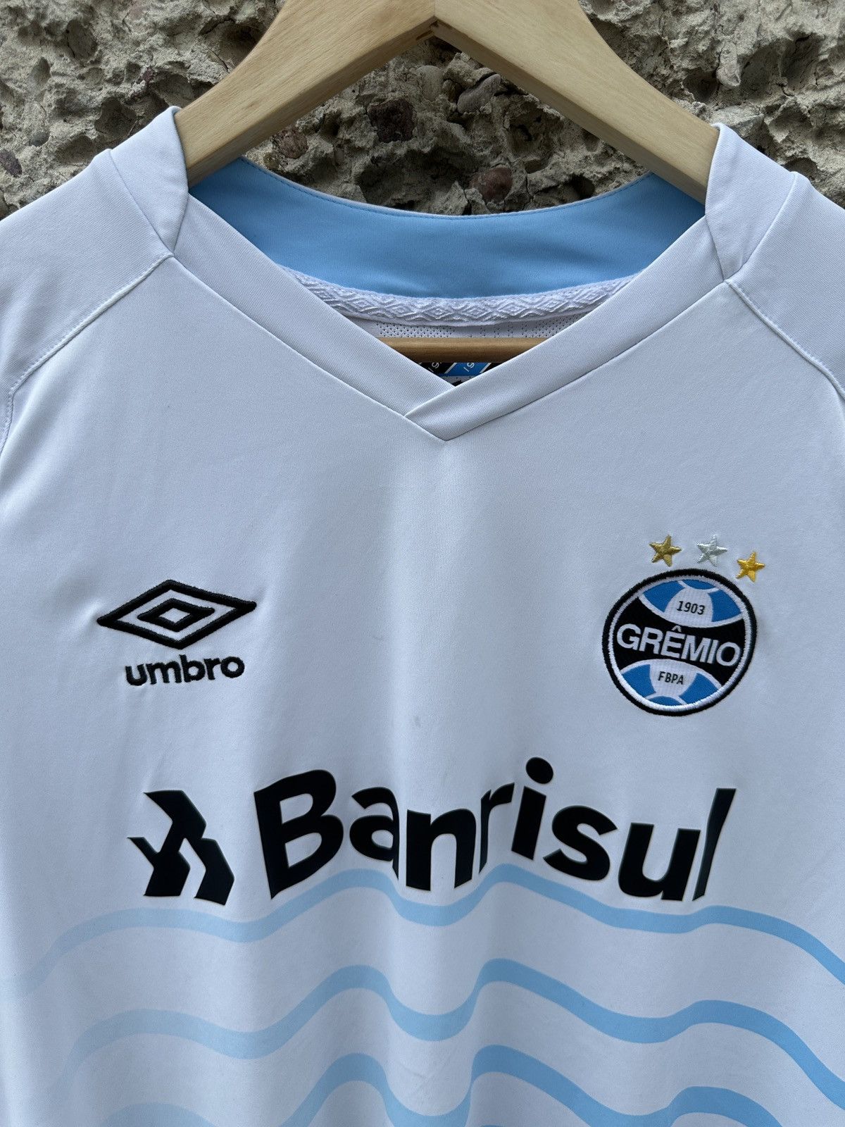 Umbro Gremio Umbro football jersey 2021 kit Size US XL / EU 56 / 4 - 2 Thumbnail