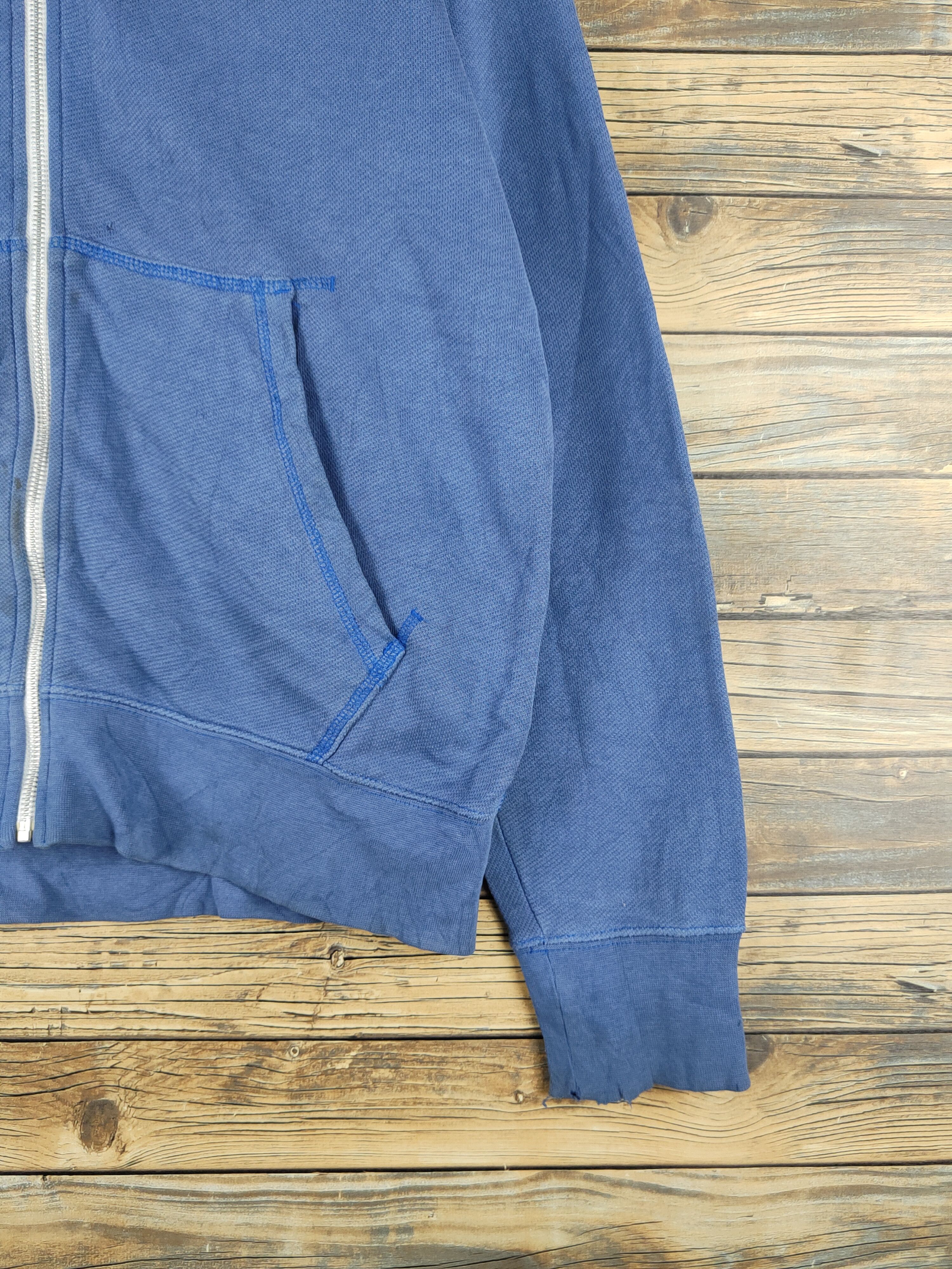 Nike Nike vintage Blue Hoodie Sweaters #W1189 Size US L / EU 52-54 / 3 - 9 Thumbnail