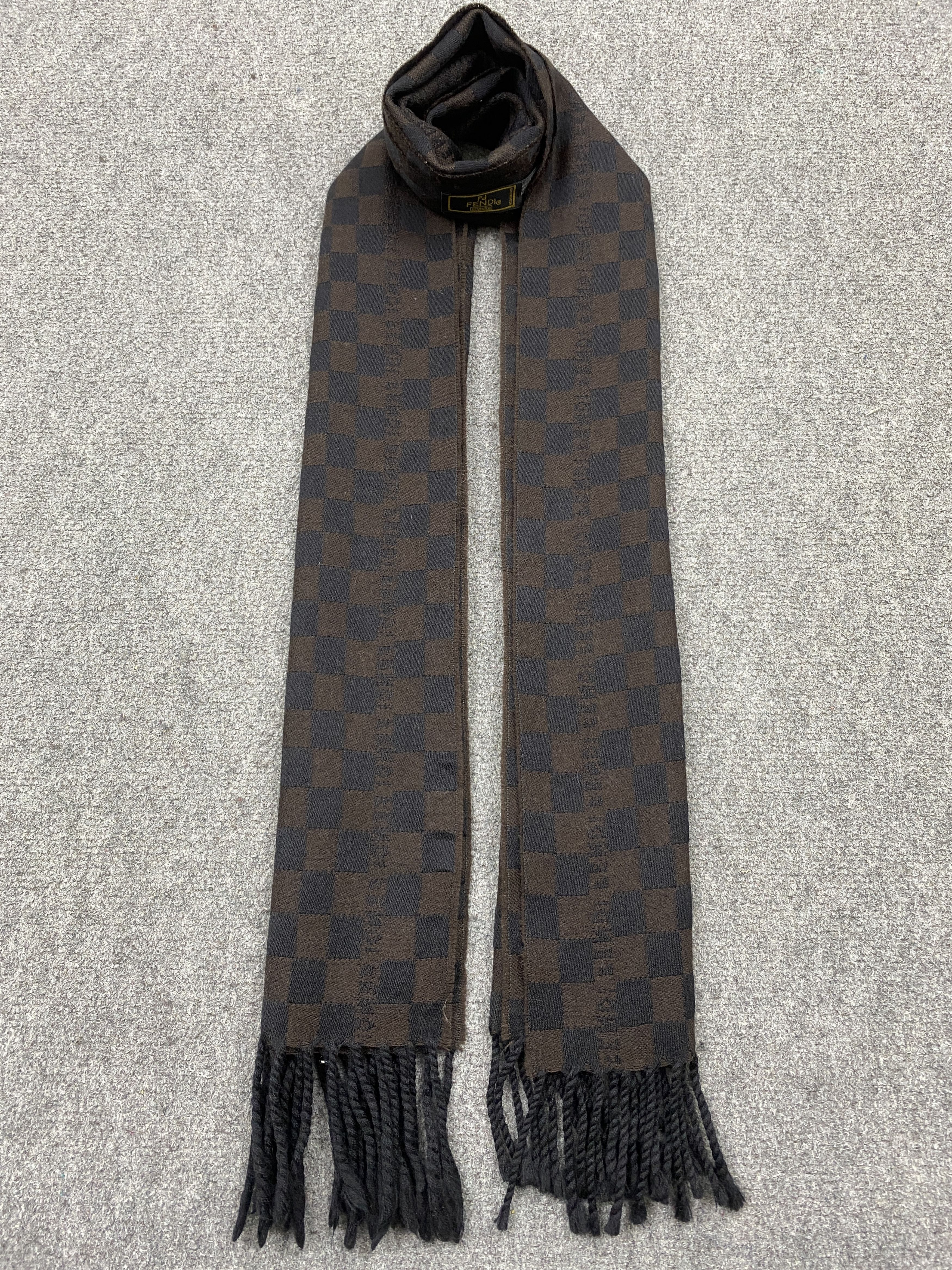 Fendi Fendi Zucca Monogram Scarf / Muffler / Neckwear - SC0134 Size ONE SIZE - 1 Thumbnail