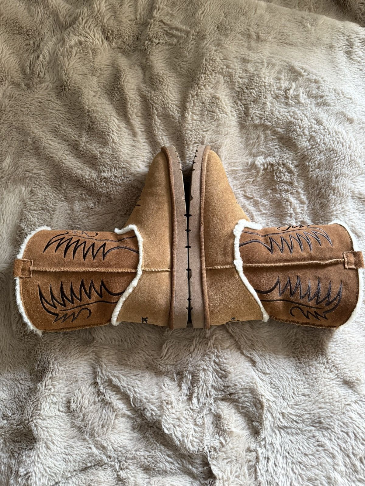 Other 1199 Bazo UGGS cowboy Size US 10 / EU 43 - 4 Thumbnail