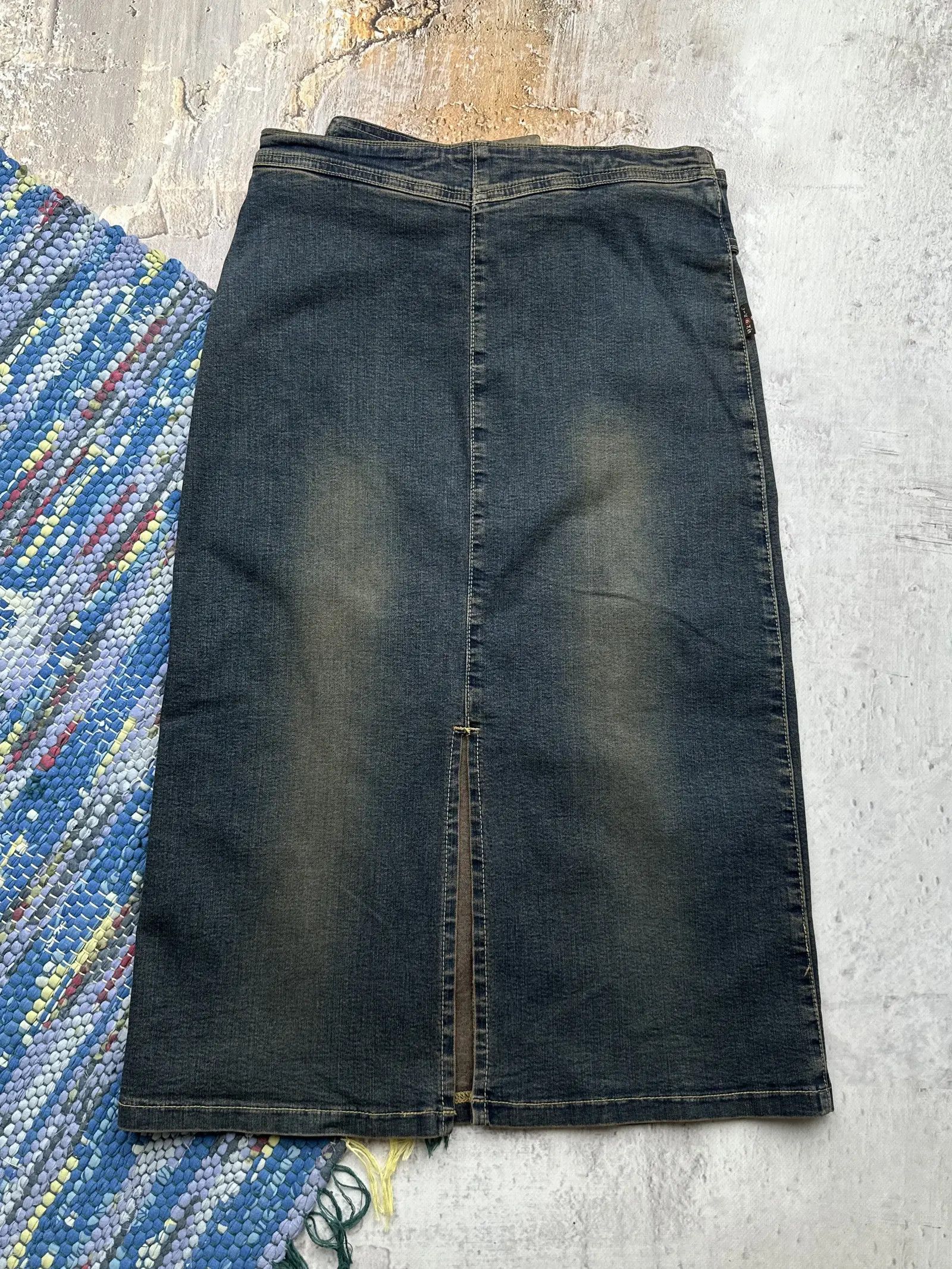 Japanese Brand Vintage Faded Maxi Skirt With Belt A540(570) Size 26" / US 2 / IT 38 - 4 Thumbnail