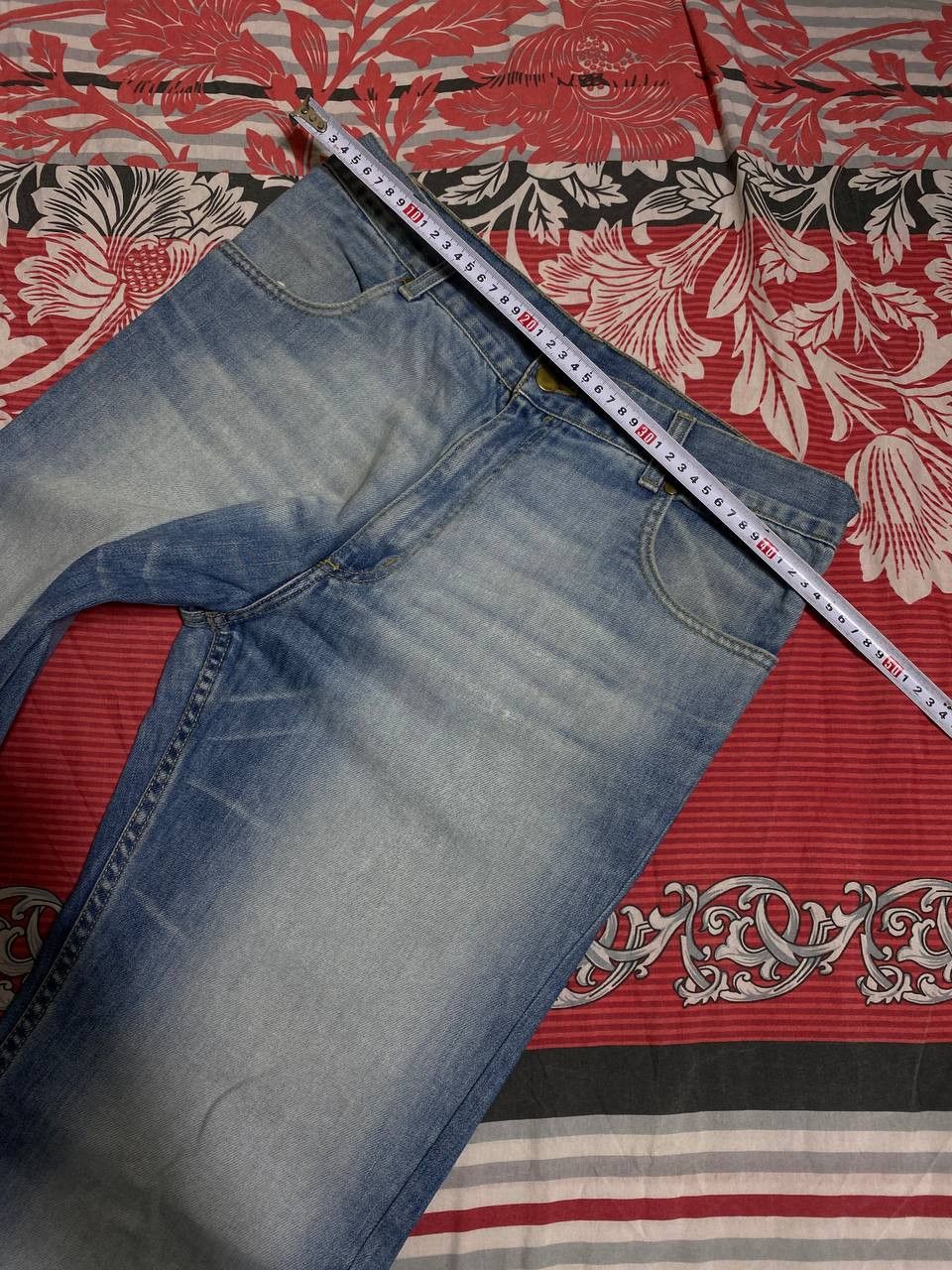 Japanese Brand Crazy Crash Dirty Baggy Faded Jean Japan Avant Garde Style Size US 32 / EU 48 - 2 Thumbnail