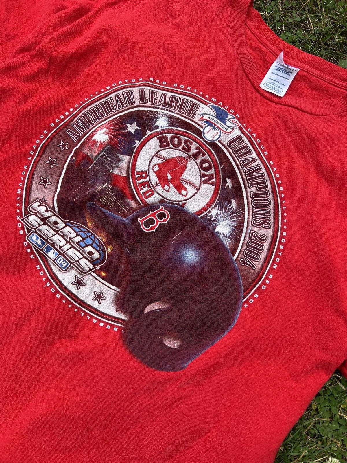 Vintage Vintage 2004 Boston Red Sox Tee Shirt Red Jersey Tee Size US L / EU 52-54 / 3 - 2 Thumbnail