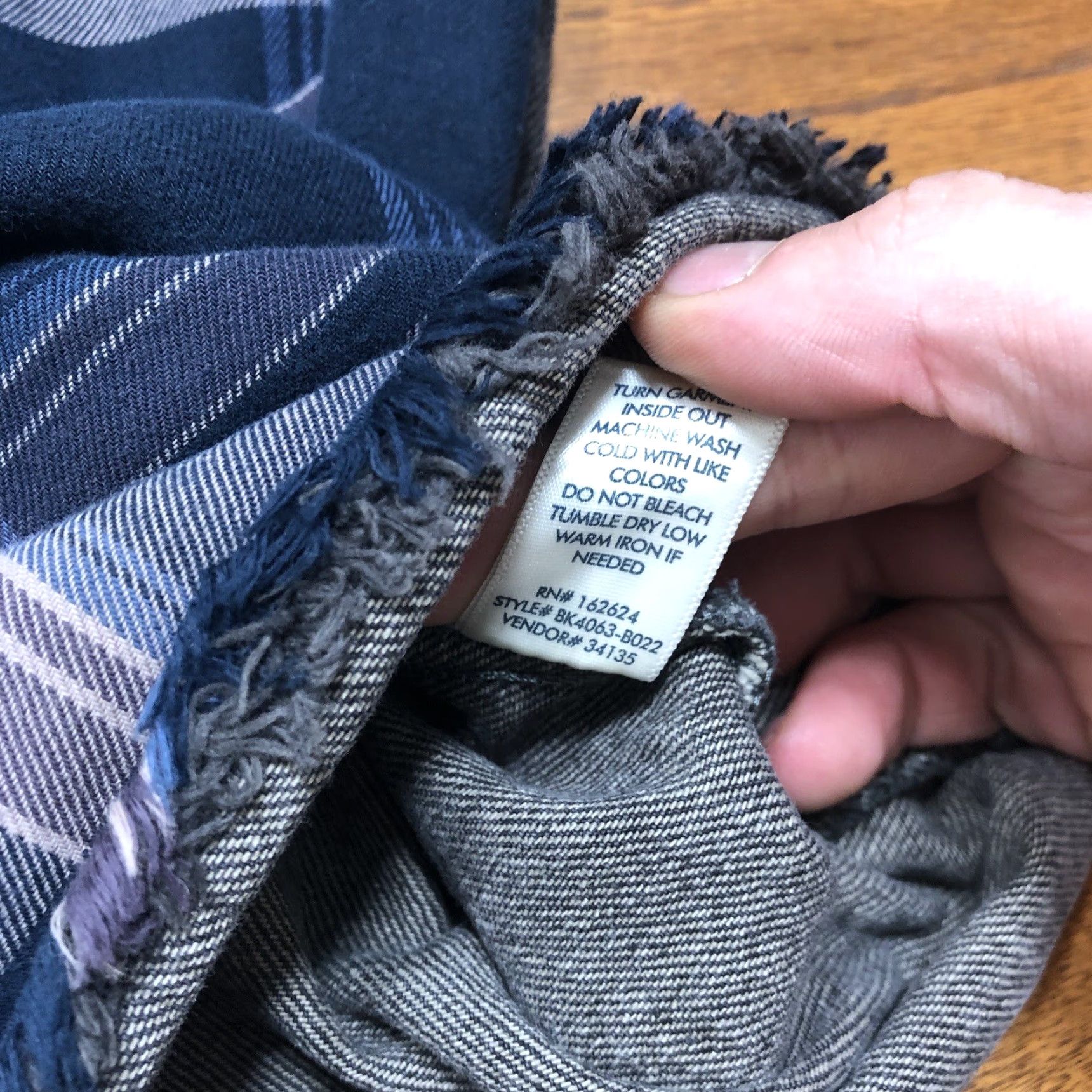 Vintage BKE Jacket Womens Medium Denim Plaid Boho Trucker Black Blue Casual Travel Shirt Jacket Womens M Black Denim Plaid Bohemian Classic Biker Collared Size 32" / US 10 / IT 46 - 7 Thumbnail
