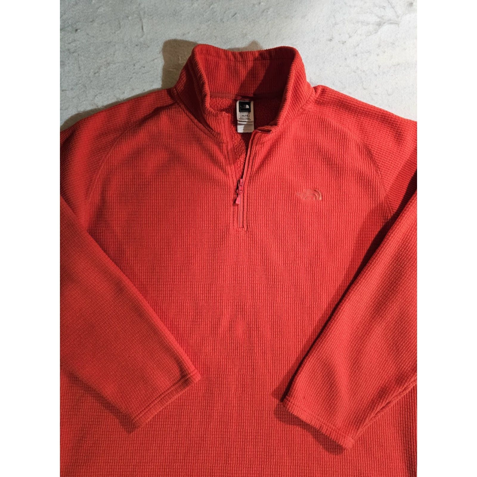 The North Face VINTAGE? No — actually not vintage. The North Face Classic 1/4 Zip Red Pullover Fleece Sweater Men 2XL Red Size US XXL / EU 58 / 5 - 2 Thumbnail