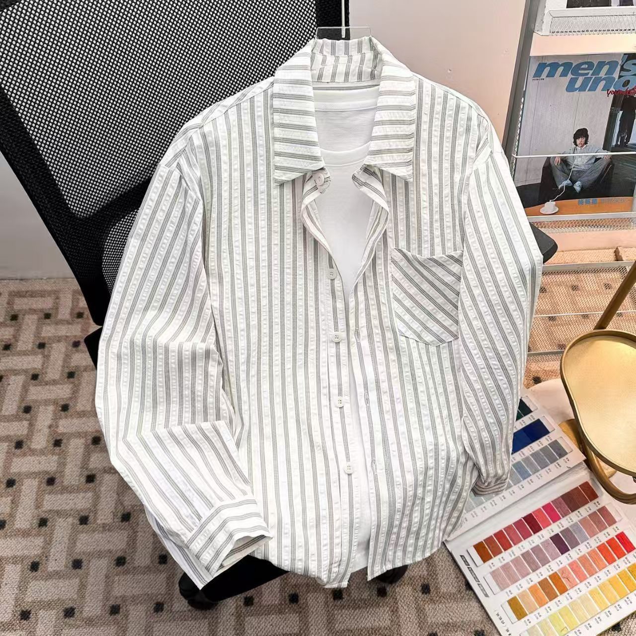 Vintage Grey & White Vertical Stripe Textured Button-Up Size US M / EU 48-50 / 2 - 1 Thumbnail