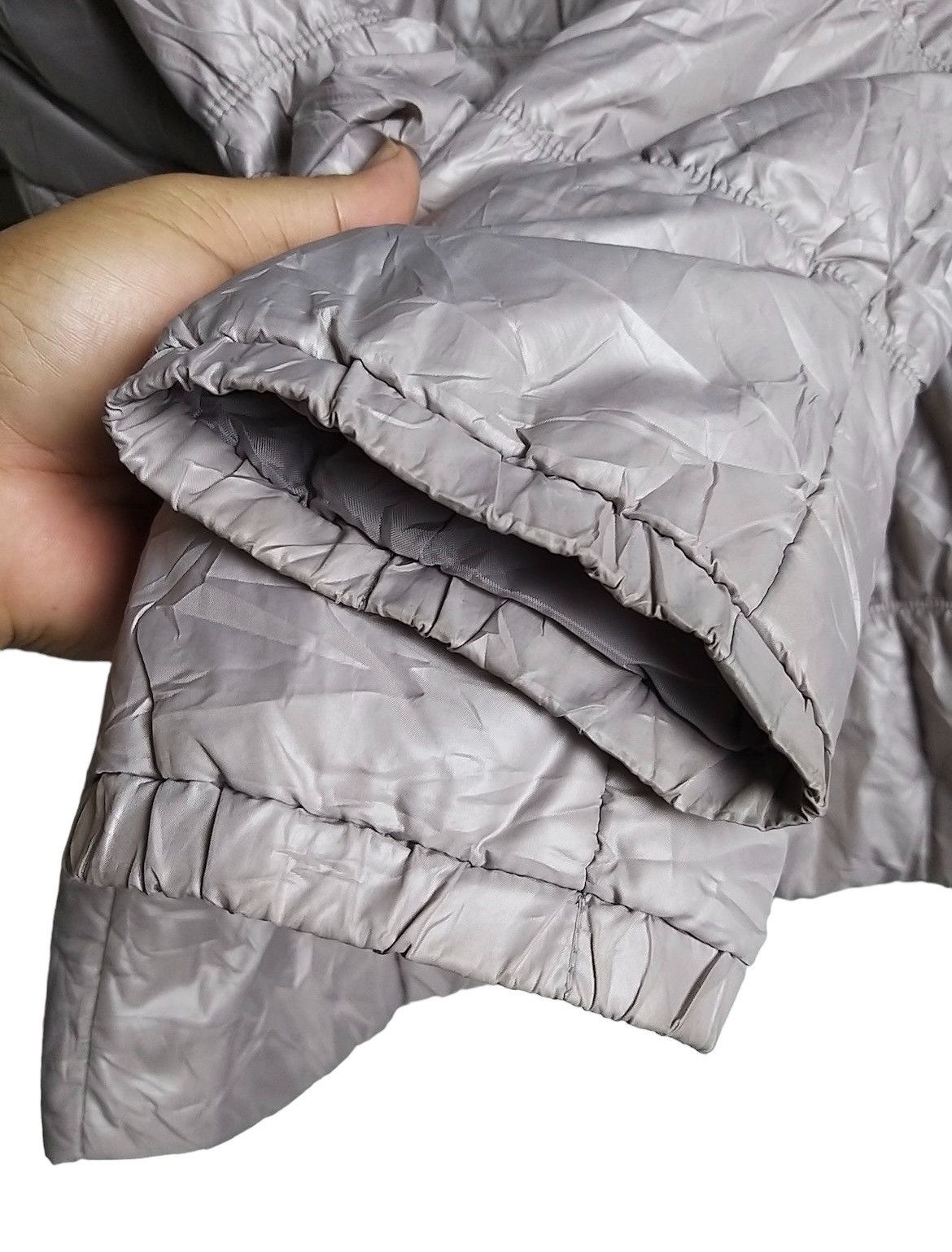 Uniqlo UNIQLO PUFFER JACKET ZIPPER HOODIES Size US S / EU 44-46 / 1 - 5 Thumbnail