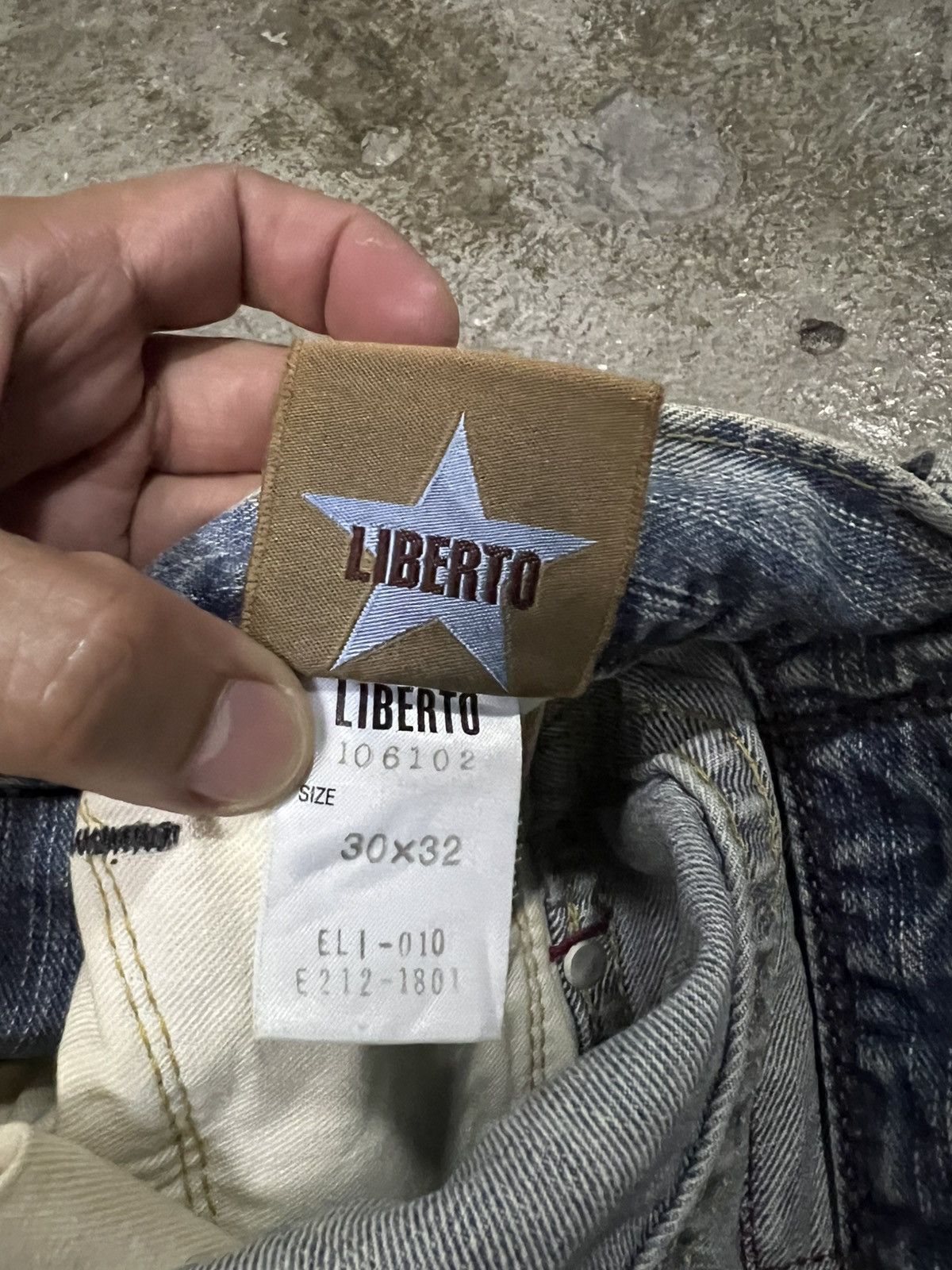 If Six Was Nine LIBERTO DISTRESSED FADED JEAN Size US 32 / EU 48 - 20 Thumbnail