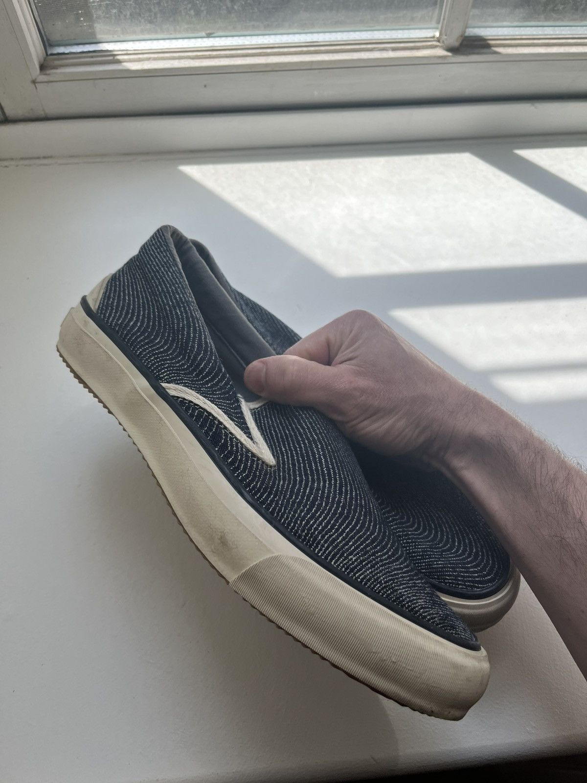 The Hill-Side The Hill-side slip on "fingerprint" indigo, made in Japan Size US 9.5 / EU 42-43 - 2 Thumbnail