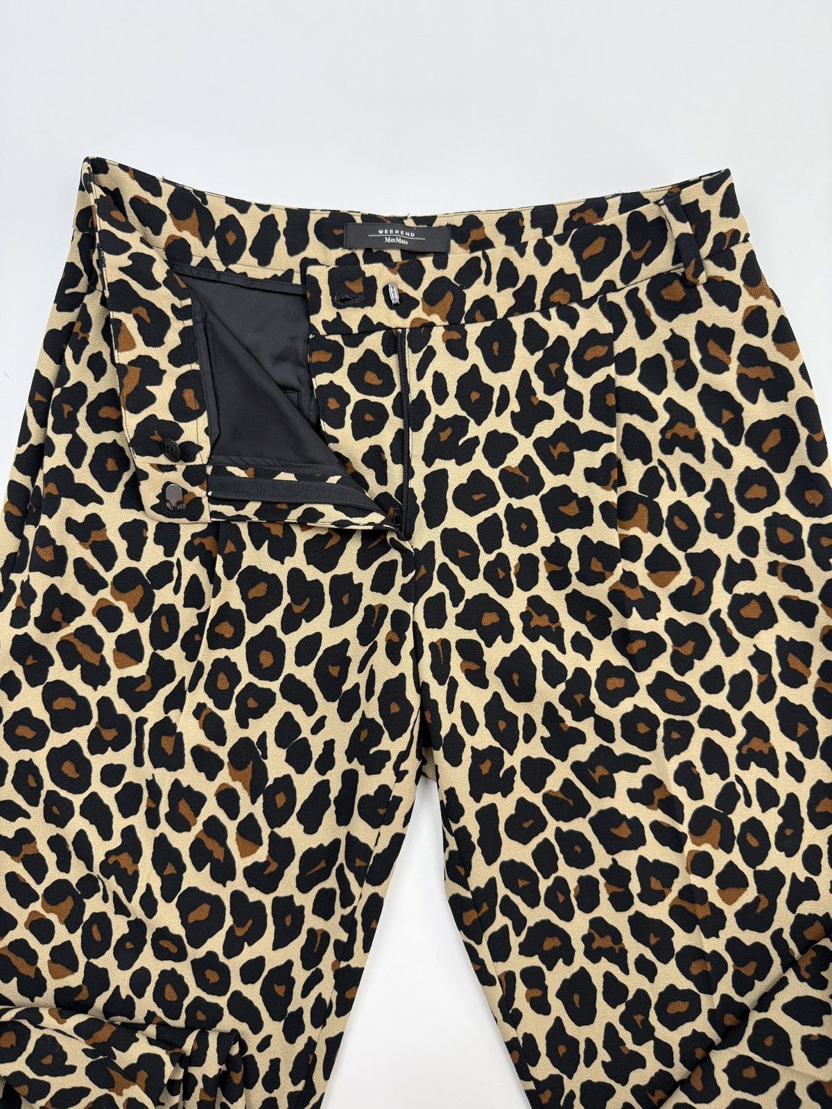 Weekend Max Mara Weekend Max Mara Cheetah Animal Print Capri Cropped Trousers Size 30" / US 8 / IT 44 - 3 Thumbnail