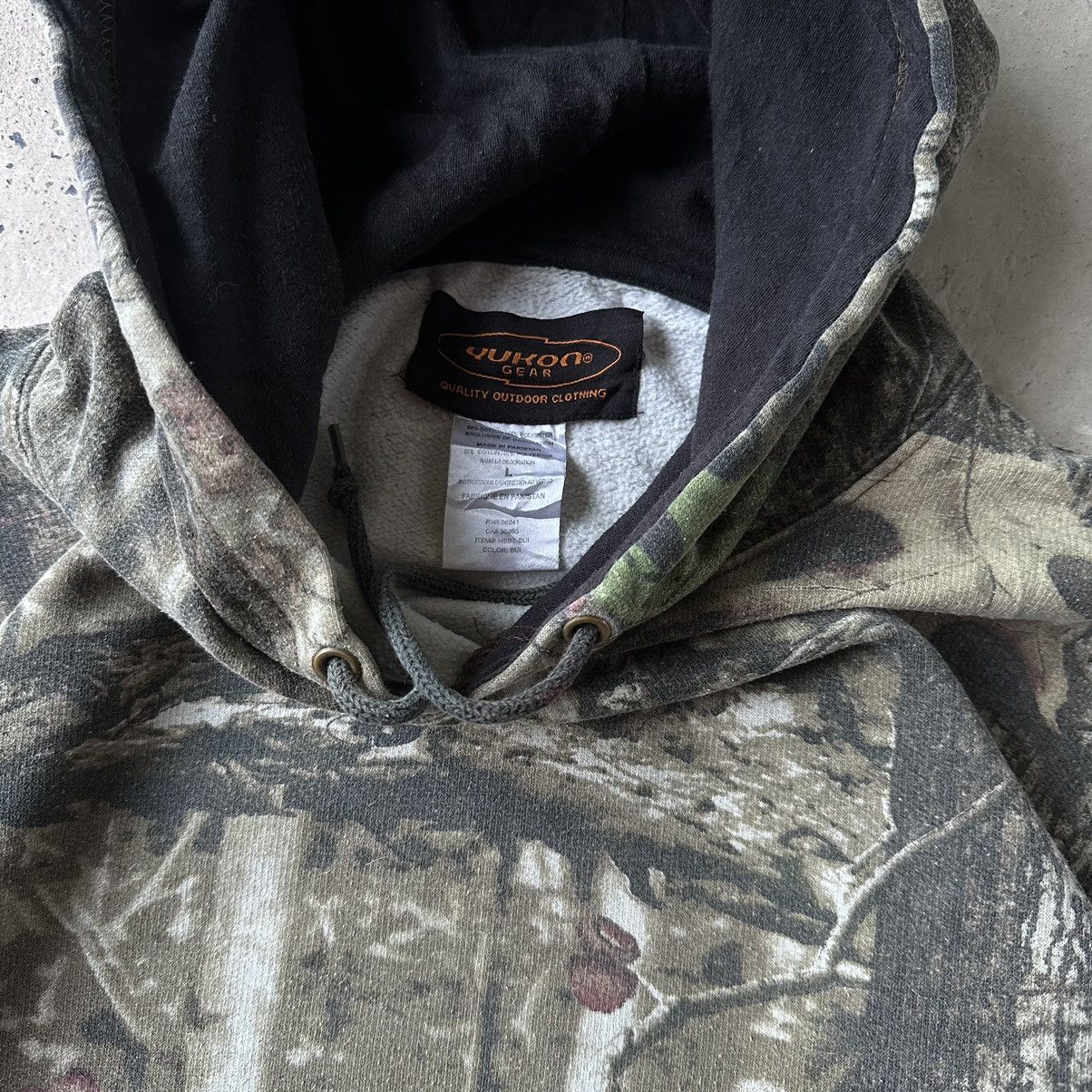 Realtree Crazy Vintage Y2K Carhartt Style Boxy Realtree Camo Hoodie Size US L / EU 52-54 / 3 - 8 Thumbnail