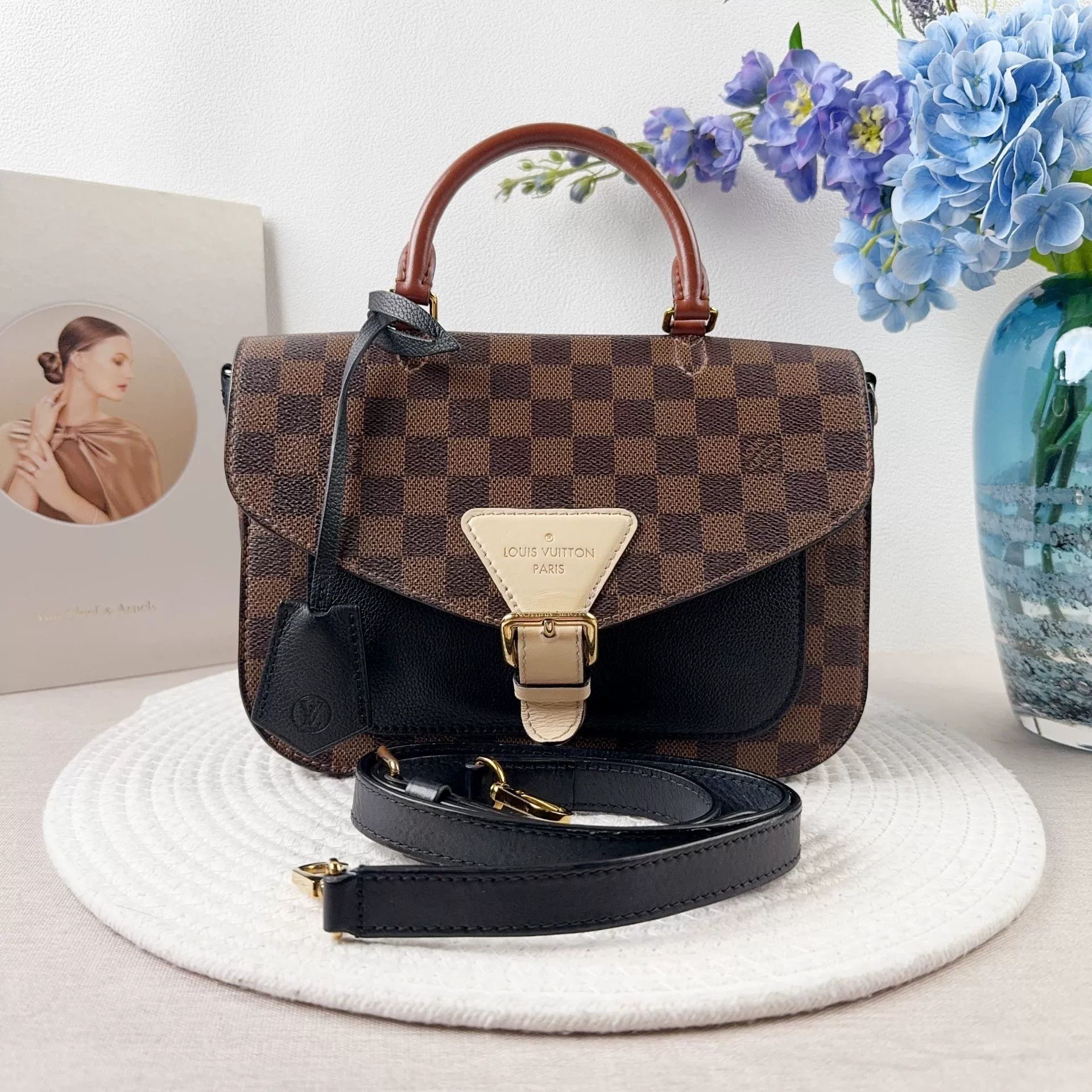 Louis Vuitton Pre-loved Bag Very good condition Size ONE SIZE - 1 Thumbnail