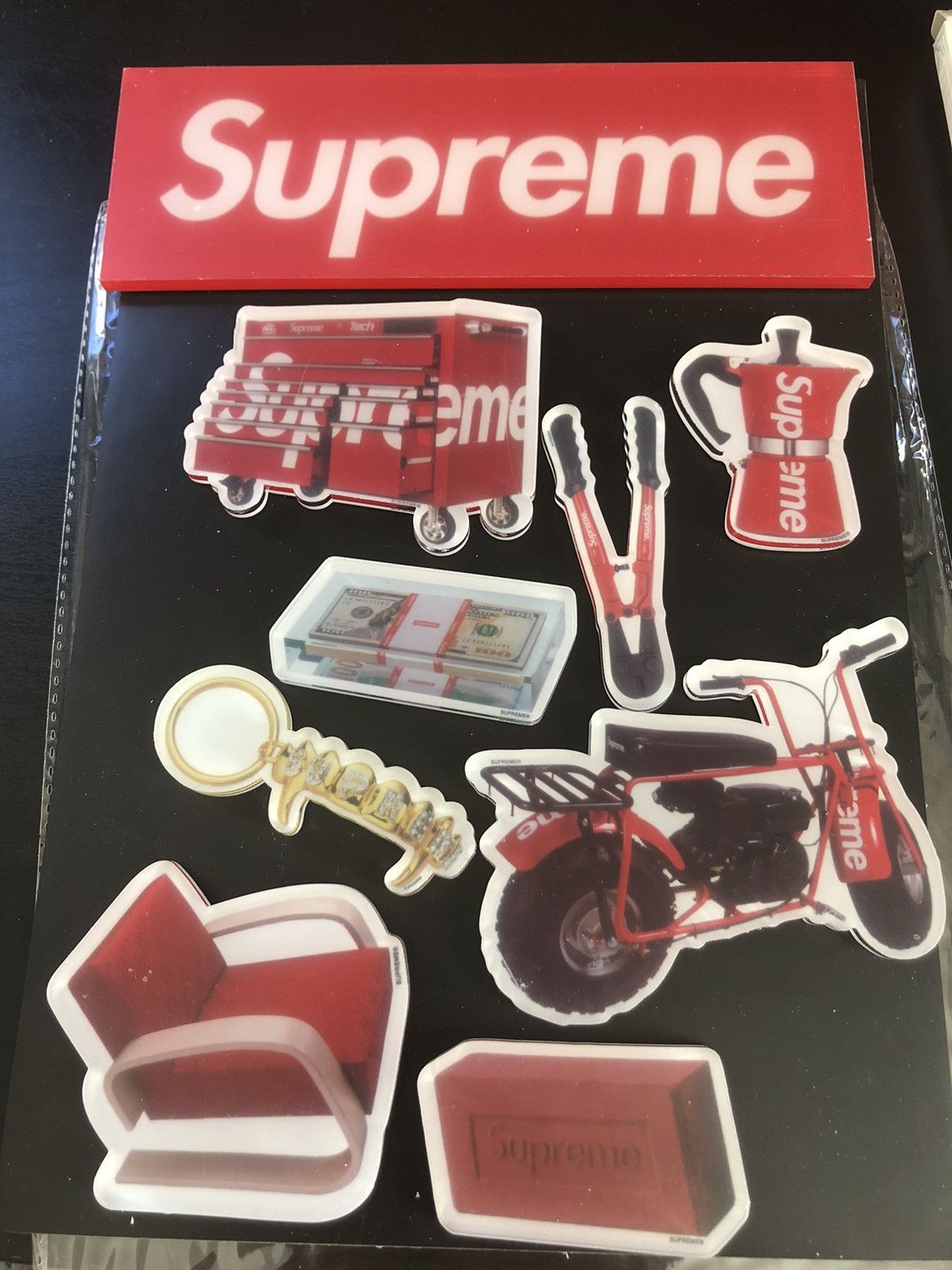 Supreme Supreme Magnets Size ONE SIZE - 3 Thumbnail