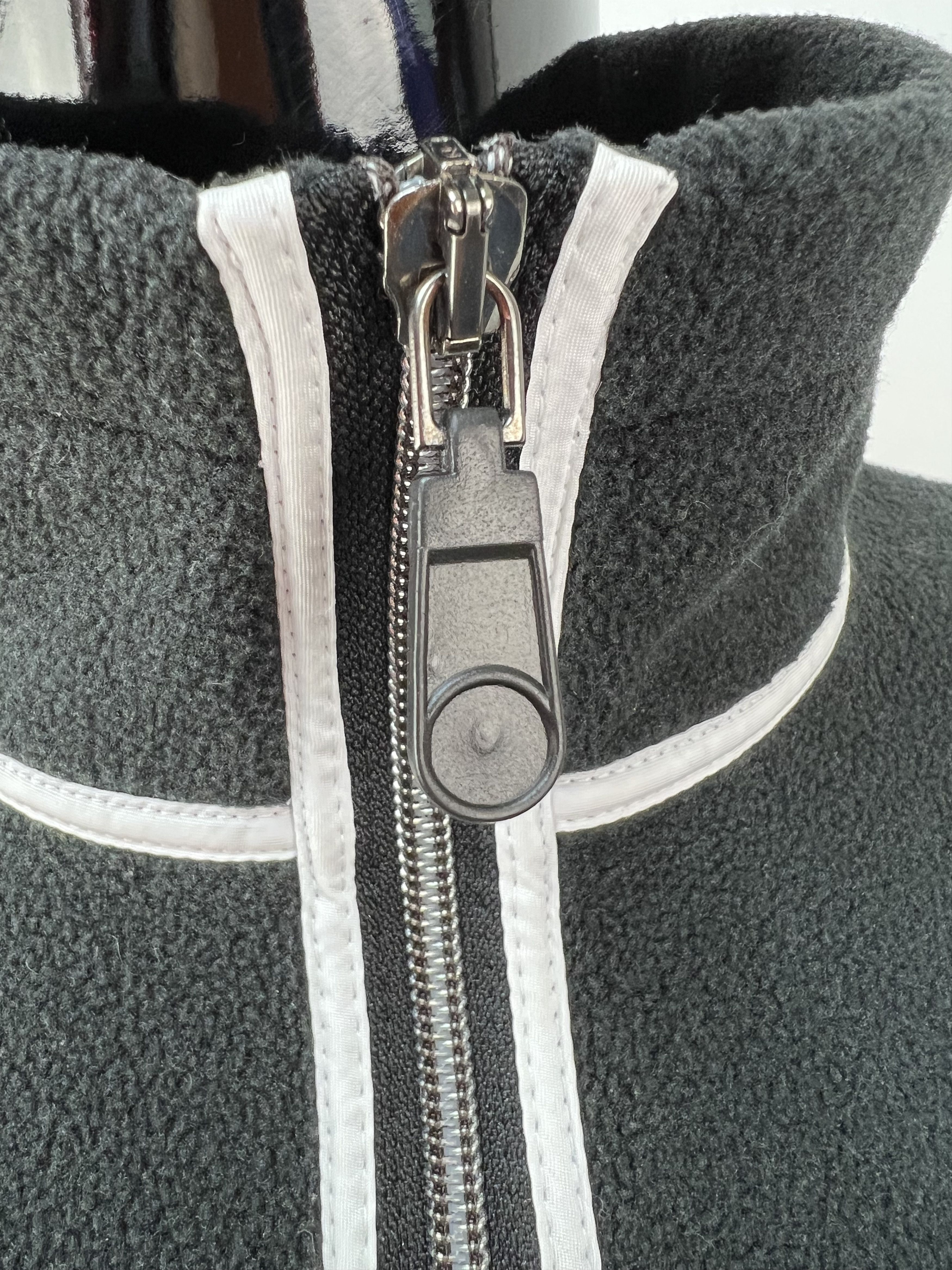 Frauenschuh Vintage Frauenschuh Full Zip Fleece Jacket Polartec Size M / US 6-8 / IT 42-44 - 12 Thumbnail