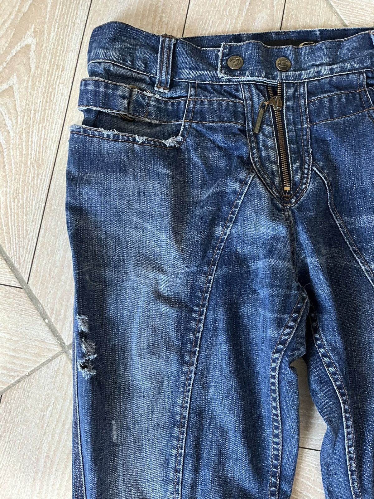 Roberto Cavalli Rare 2000s Cavalli distressed denim pants Size US 33 - 5 Thumbnail