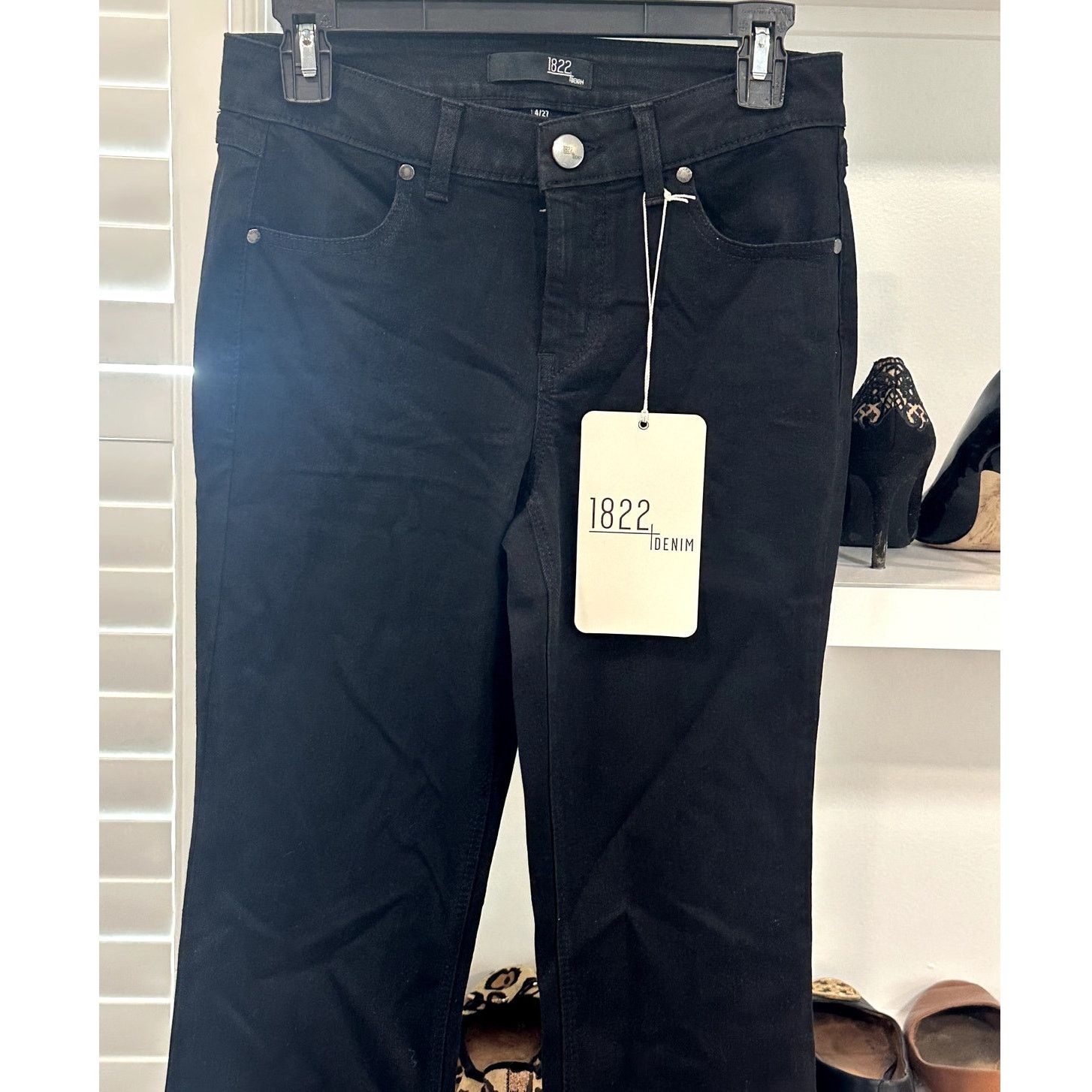 Other 1822 Womens Black Flare Denim Mid Rise Cotton Blend 4/27 NWT Size 27" / US 4 / IT 40 - 3 Thumbnail