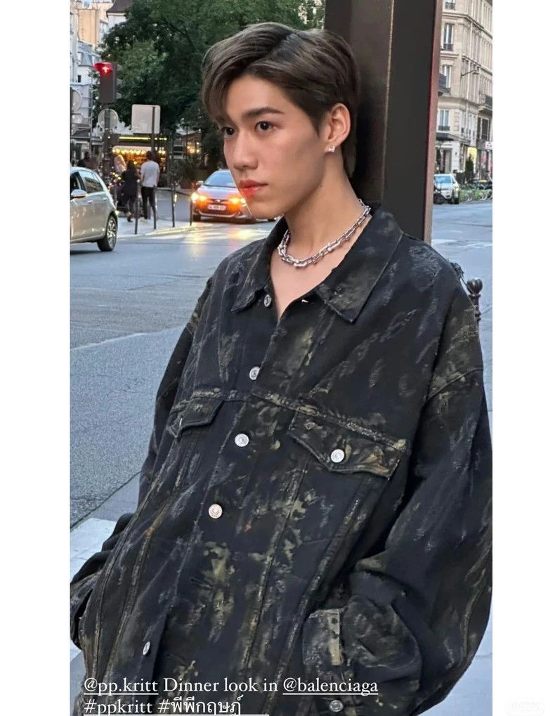 Balenciaga Balenciaga Mud dyed denim jacket Size US S / EU 44-46 / 1 - 6 Thumbnail