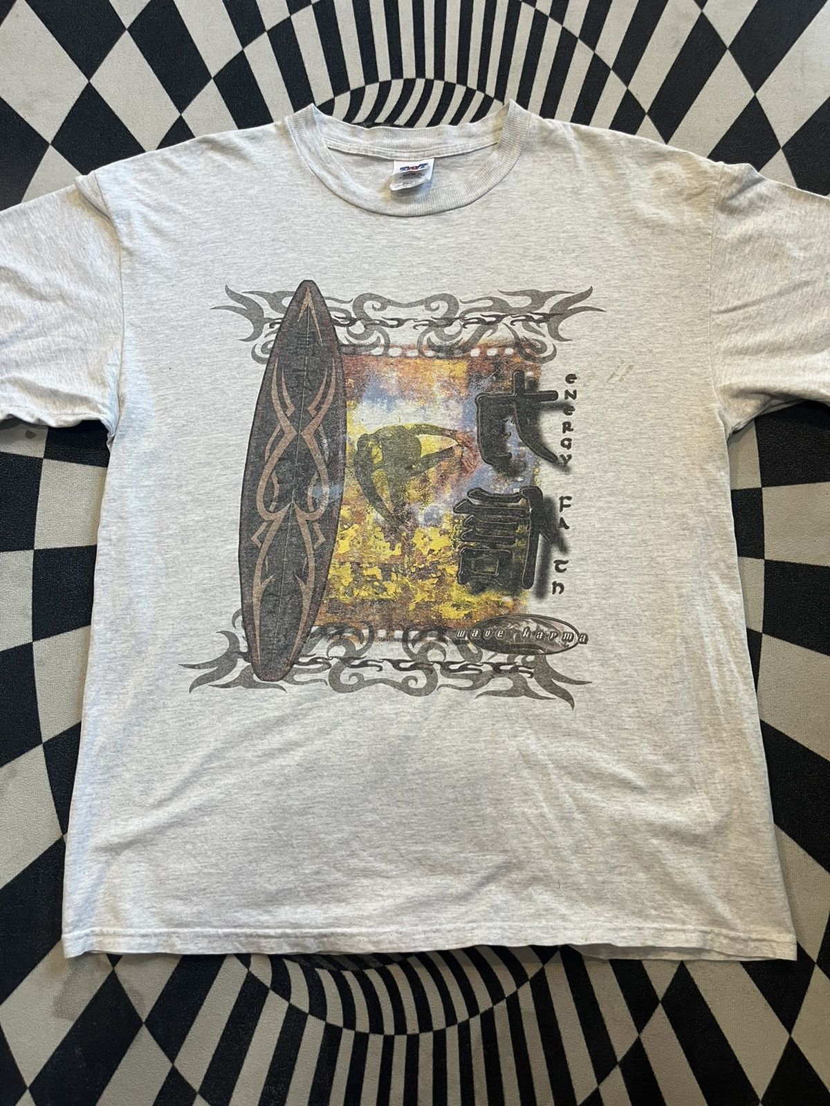 Vintage Vintage Energy Faith Collection Wave Karma 00’s surf Tshirt Size US XL / EU 56 / 4 - 3 Thumbnail