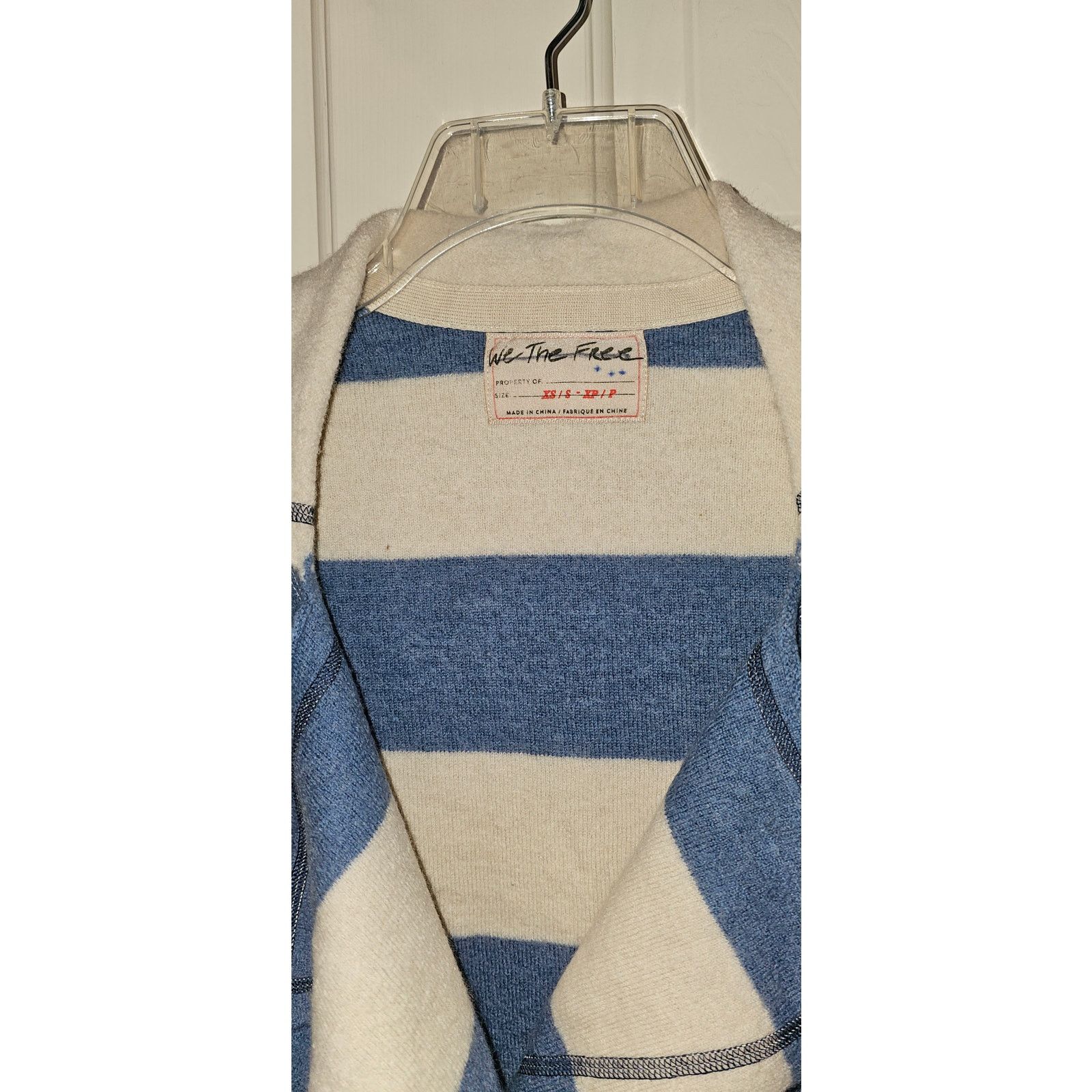 Free People New FREE PEOPLE We The Free Acadia Cardi WOOL $368 XS/S Blue Size S / US 4 / IT 40 - 4 Thumbnail