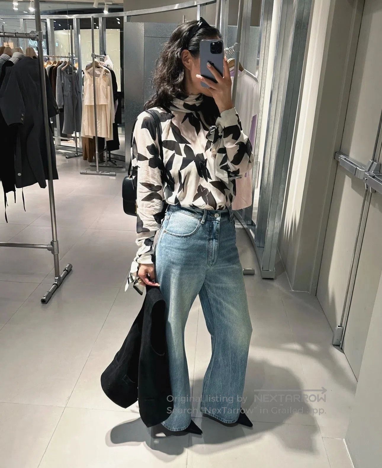 Saint Laurent Paris Saint Laurent Women's Leaf-Patterned Blouse. Size XS / US 0-2 / IT 36-38 - 3 Thumbnail