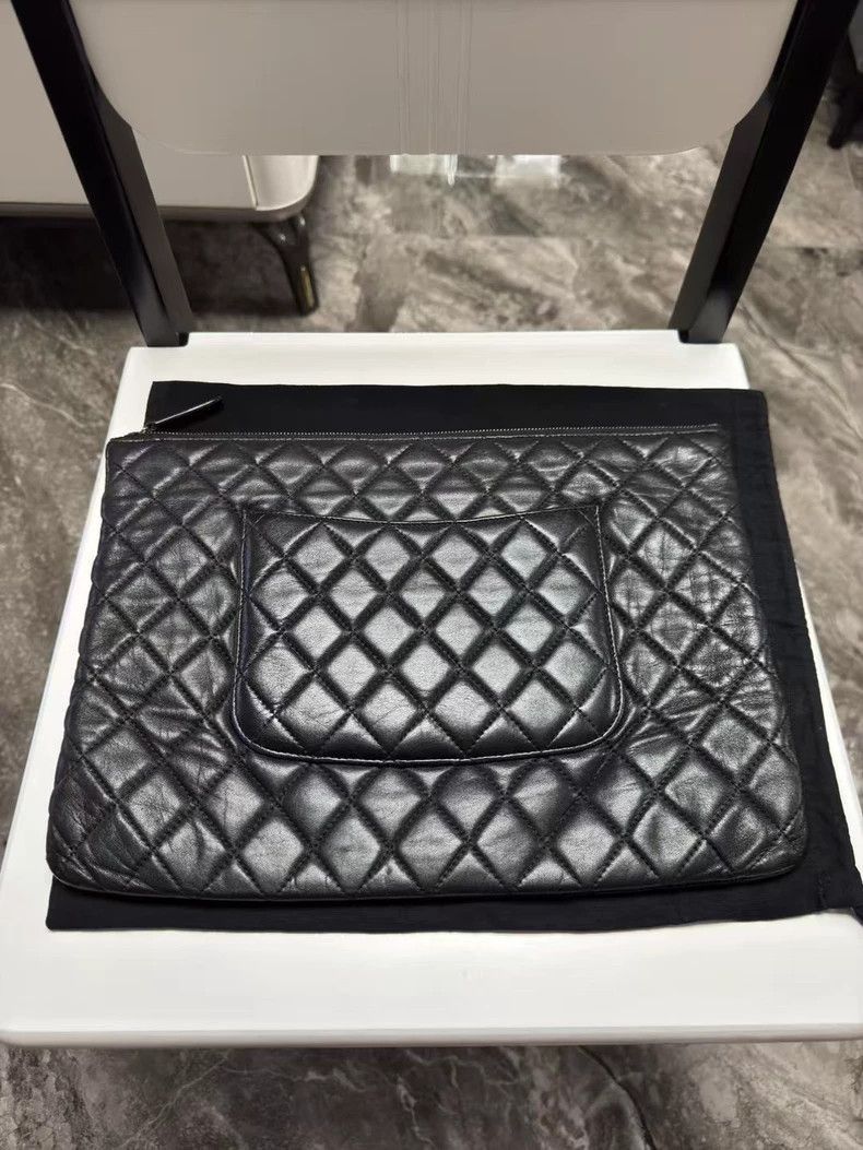 Chanel Chanel Black Lambskin Clutch Bag -2505 Size ONE SIZE - 2 Thumbnail