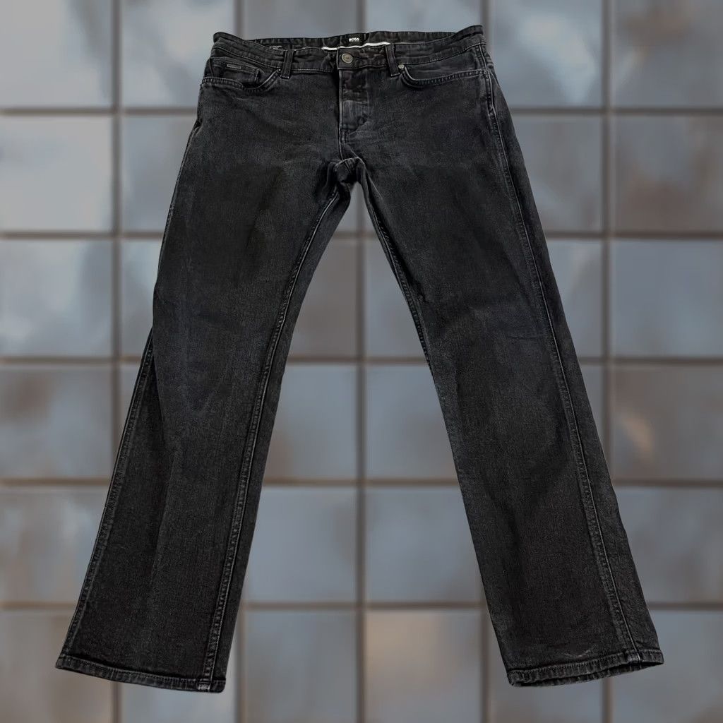 Hugo Boss HUGO BOSS Jeans Slim Regular 34 Dark Wash Black Faded Stretch Delaware Denim 5-Pocket Mens Adults Clothing Size US 34 / EU 50 - 1 Thumbnail