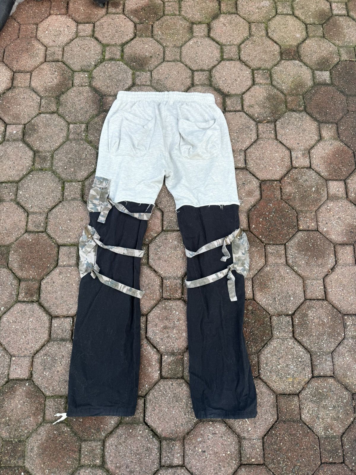 MNML Rebuild sweatpants mens 30X33 MNML Camo Grey Size US 30 / EU 46 - 5 Thumbnail