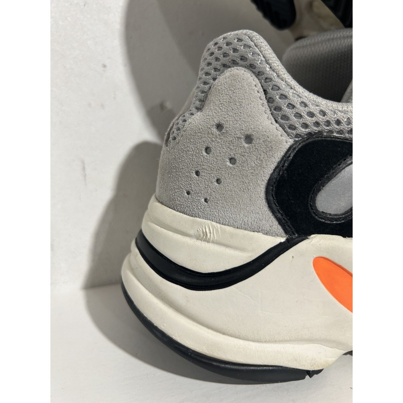 Adidas ADIDAS YEEZY BOOST 700 WAVE RUNNER SIZE 13 PREOWNED Size US 13 / EU 46 - 9 Thumbnail