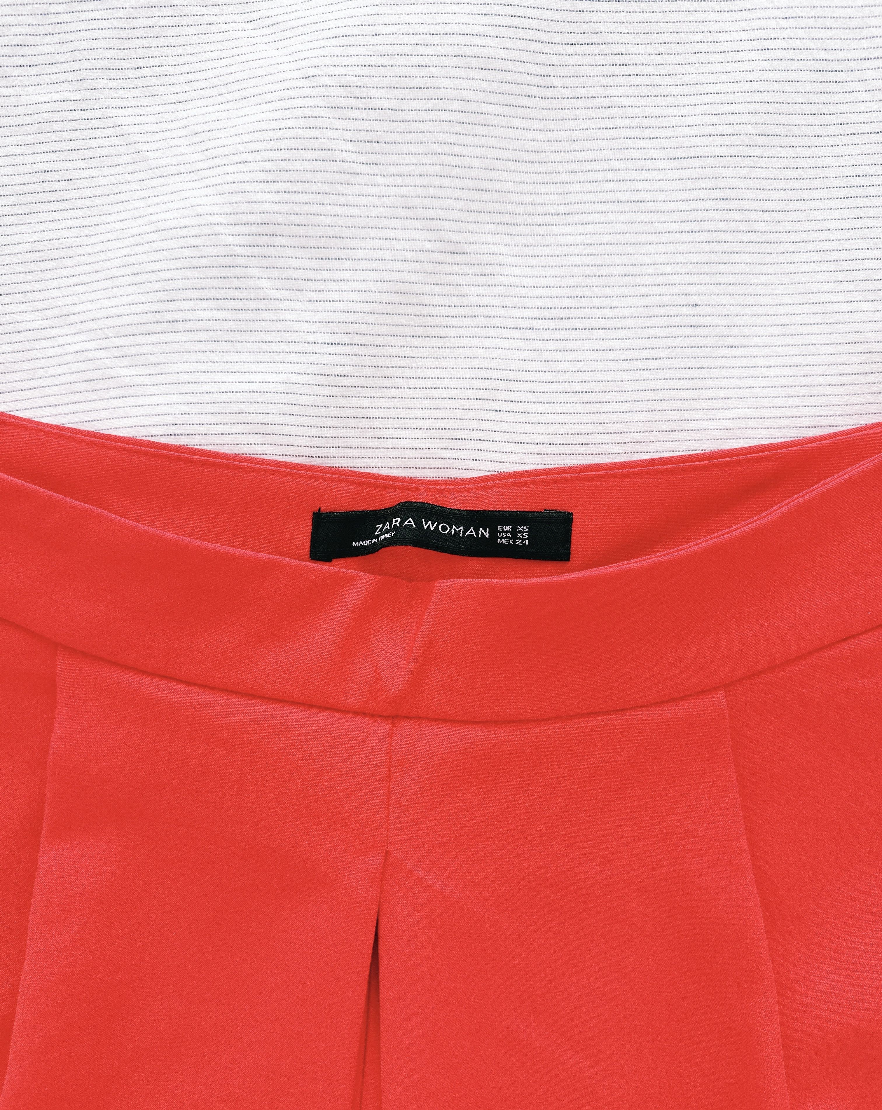 Zara Zara Red Shorts - Size XS Size 26" / US 2 / IT 38 - 5 Thumbnail