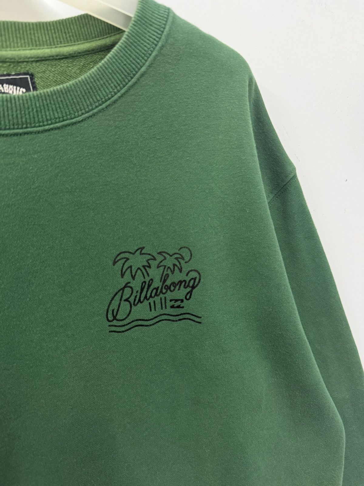 Billabong 🔥 Billabong Distressed Surfwear Backhit Logo Sweatshirt - M Size US L / EU 52-54 / 3 - 5 Thumbnail