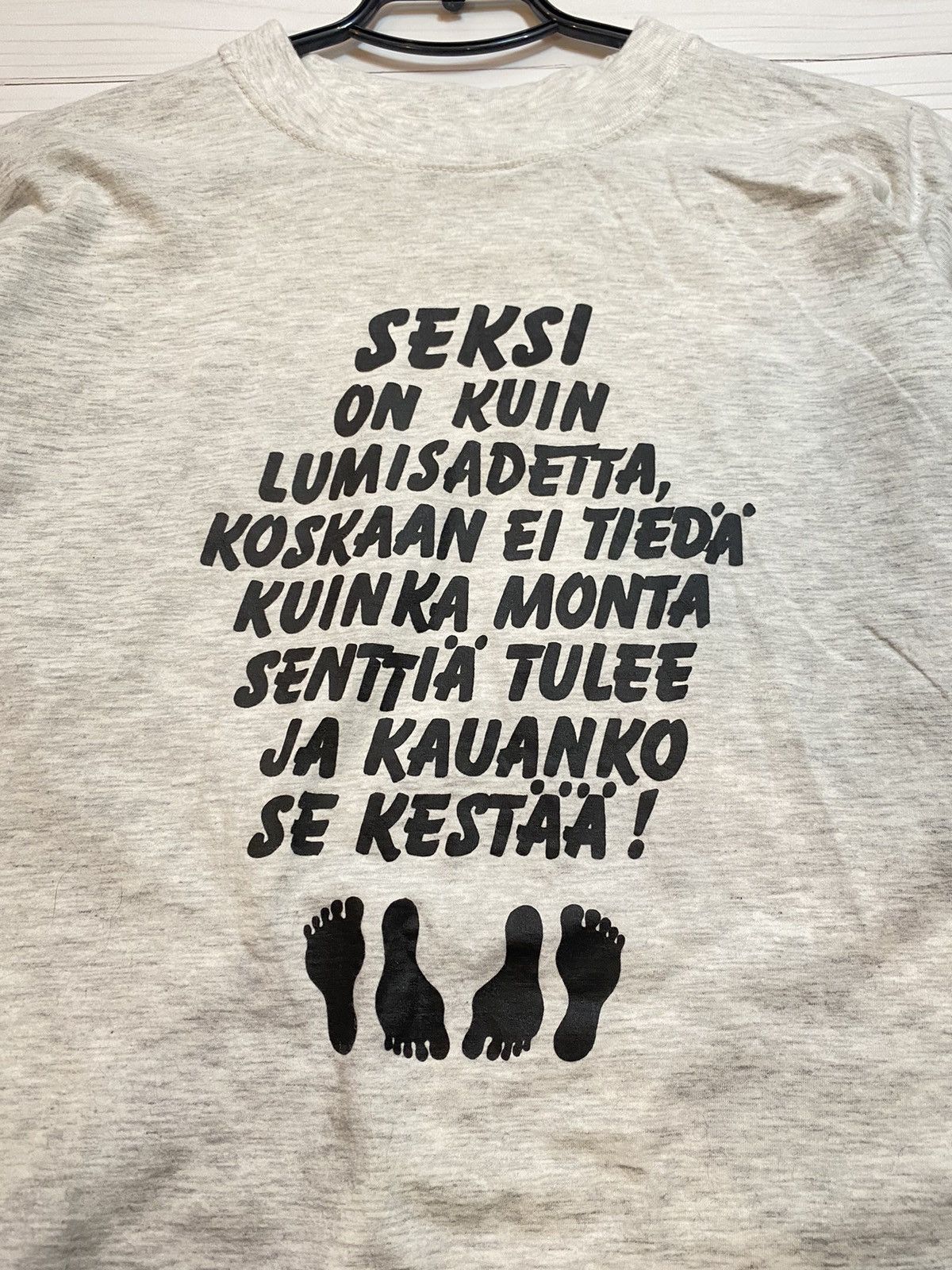 Vintage Vintage sex instructor kamasutra style y2k t shirt Size US L / EU 52-54 / 3 - 6 Thumbnail