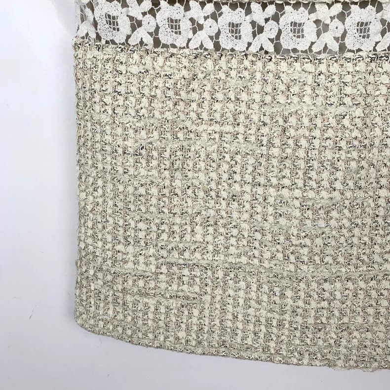 Chanel ChanelLogo buckle beige tweed small fragrance vest 2503-Nex Size XXS / US 00 / IT 34 - 4 Thumbnail