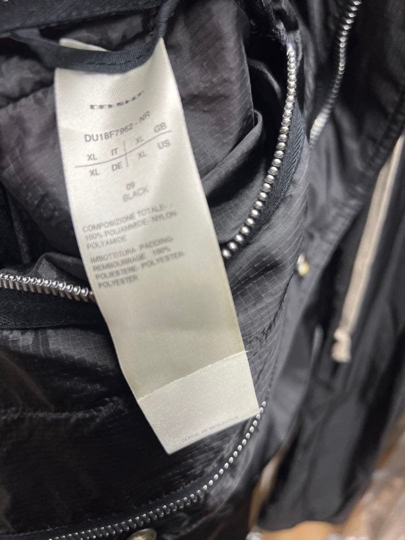 Rick Owens Drkshdw 18AW PADDED FISHTAIL PARKA ripstop XL Size US XL / EU 56 / 4 - 7 Thumbnail