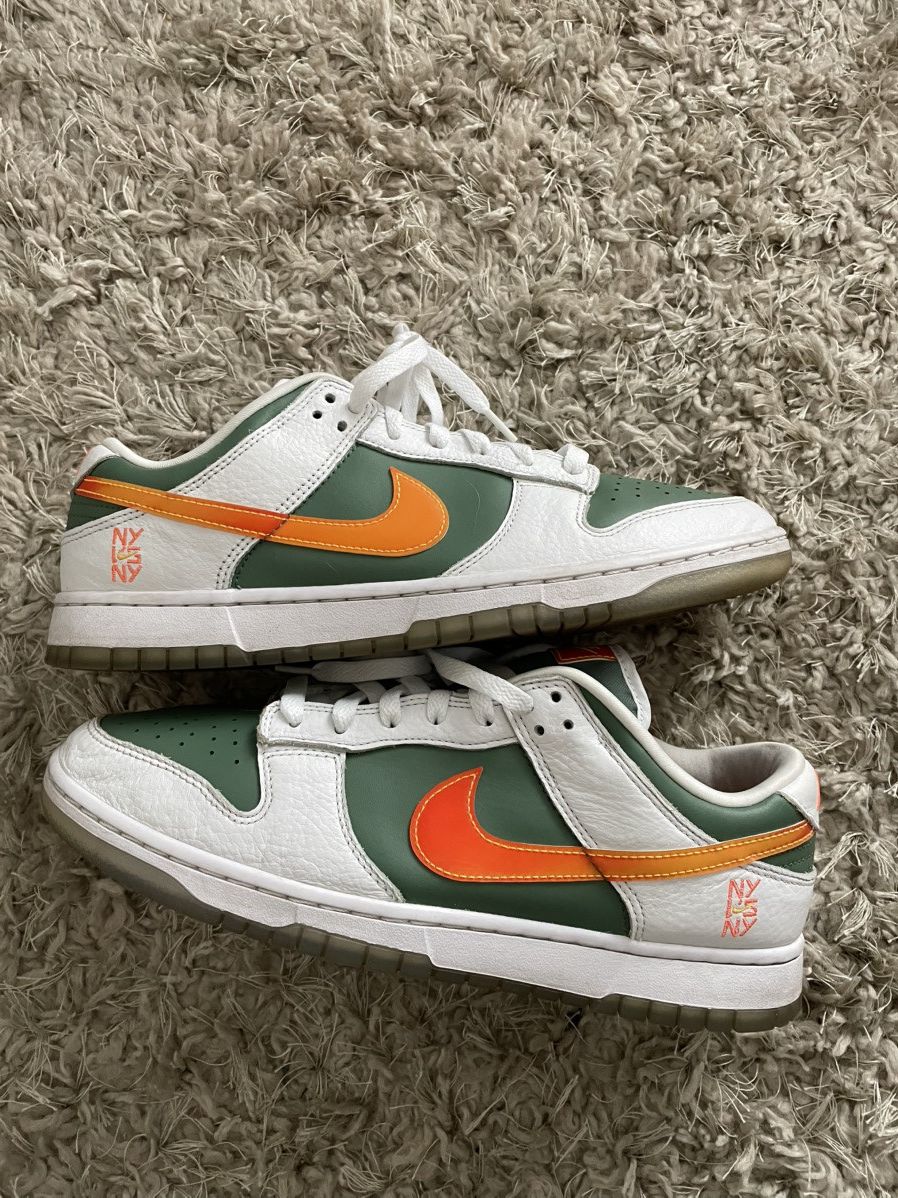 Nike Nike Dunk Low NY Vs NY Size US 10.5 / EU 43-44 - 2 Thumbnail