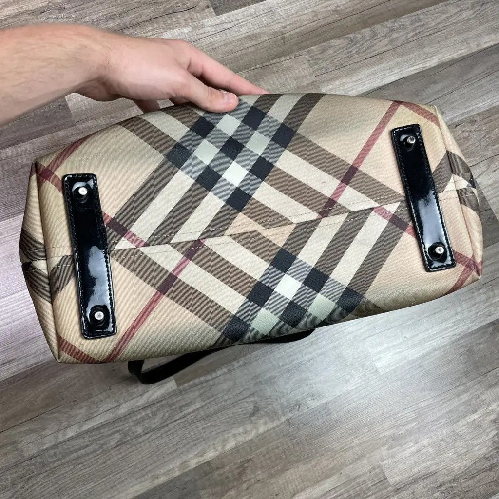 Burberry Burberry Full Pattern Handbag Measurements: 35x30x16cm Size ONE SIZE - 6 Thumbnail