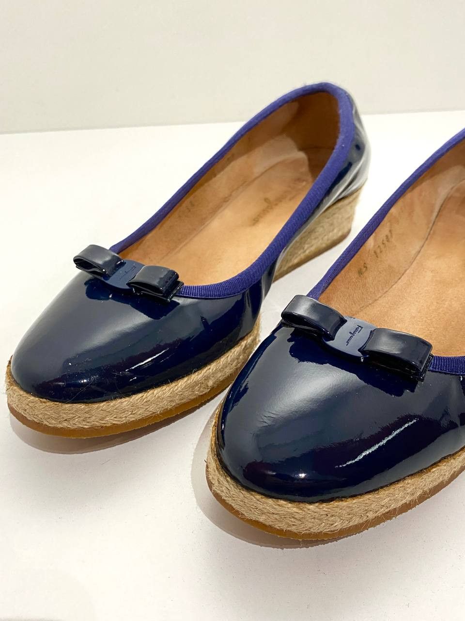 Salvatore Ferragamo Salvatore Ferragamo Bow Logo Espadrilles Ballet Flats Size US 9.5 / IT 39.5 - 7 Thumbnail