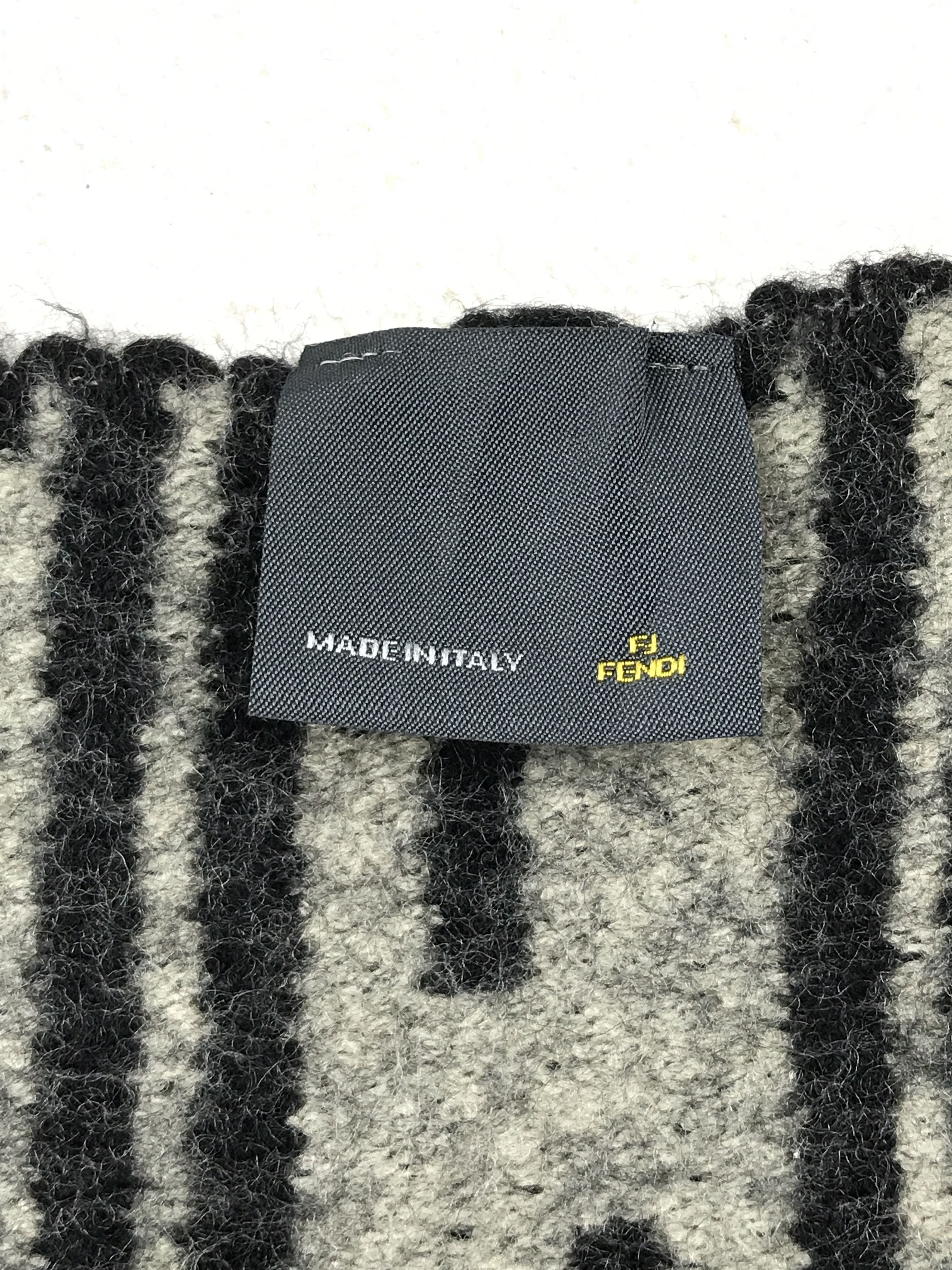 Fendi Vintage Fendi Scarf Muffler Wool Cashmere Size ONE SIZE - 6 Thumbnail