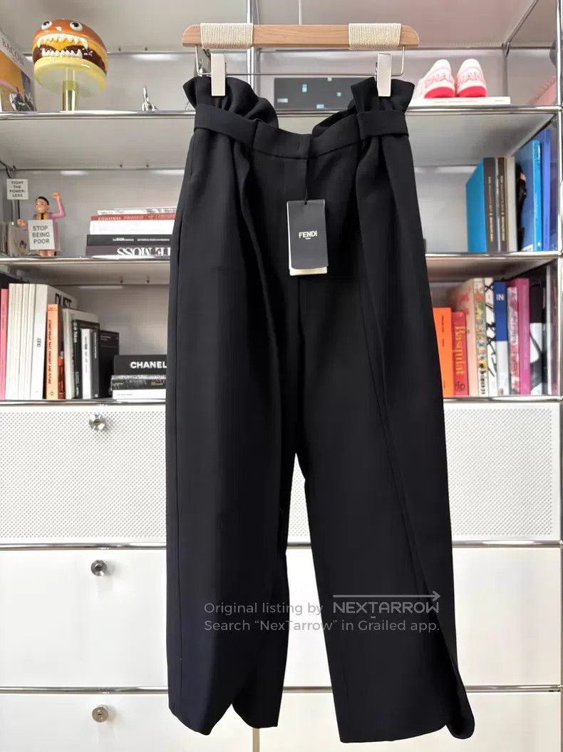Fendi Fendi Black Wool and Silk Blended Floral Wide-Leg Pants Size 26" / US 2 / IT 38 - 1 Thumbnail