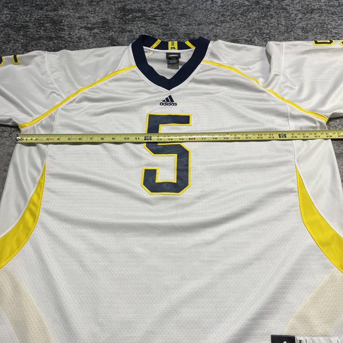 Adidas Vintage Michigan Wolverines #5 Adidas Jersey Large Size US XXL / EU 58 / 5 - 9 Thumbnail