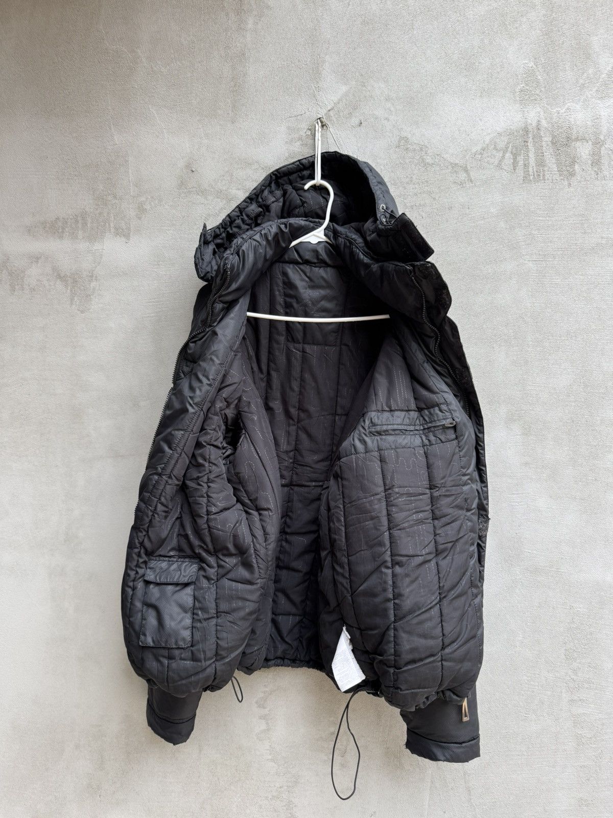 Nike Vintage Nike ACG Puffer Jacket Hooded 00’s Dry Tech Size US XXL / EU 58 / 5 - 20 Thumbnail