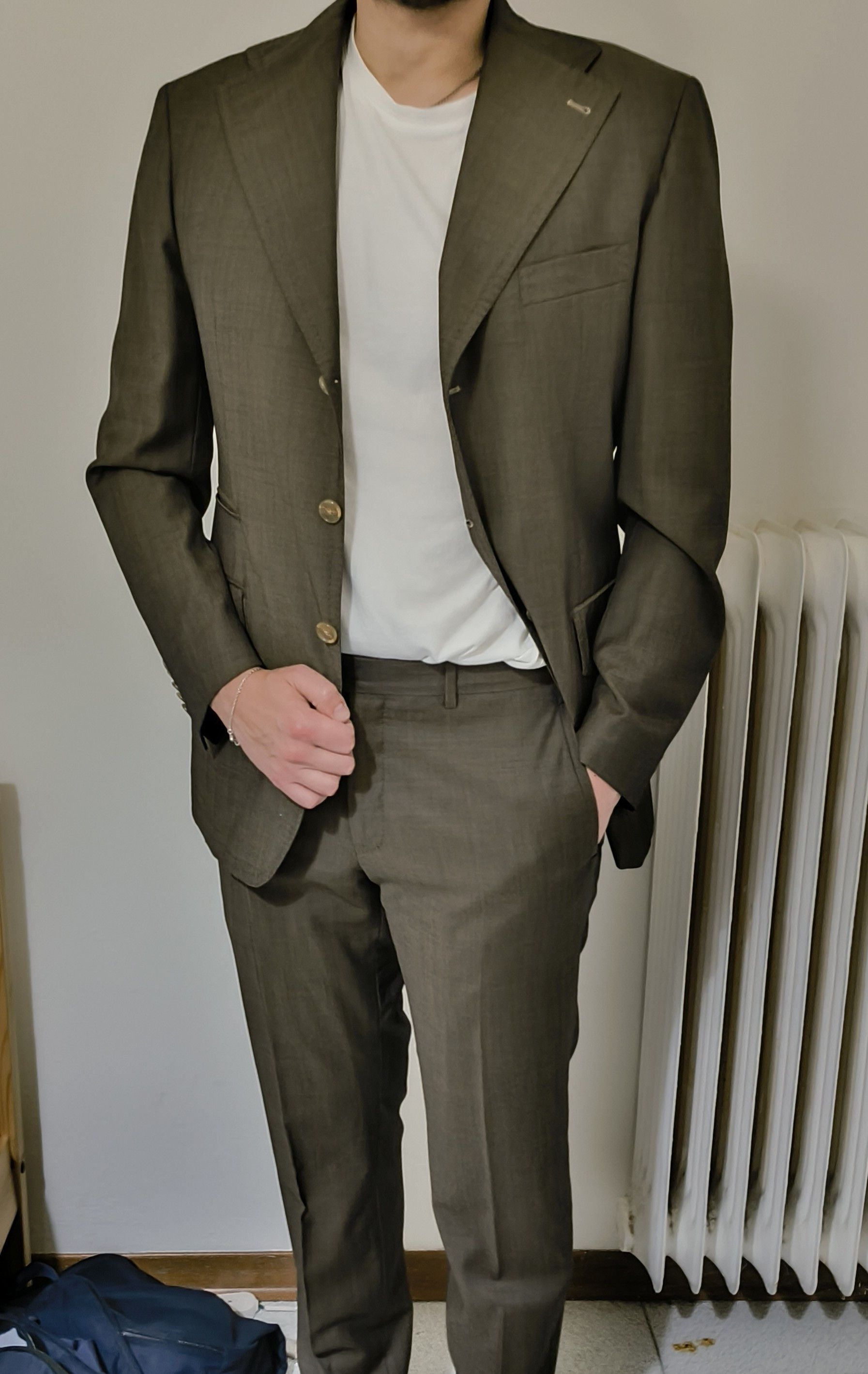 Tagliatore Tagliatore IT 50 Suit – Drop 7R – Super 100’s Wool Size 50R - 1 Thumbnail