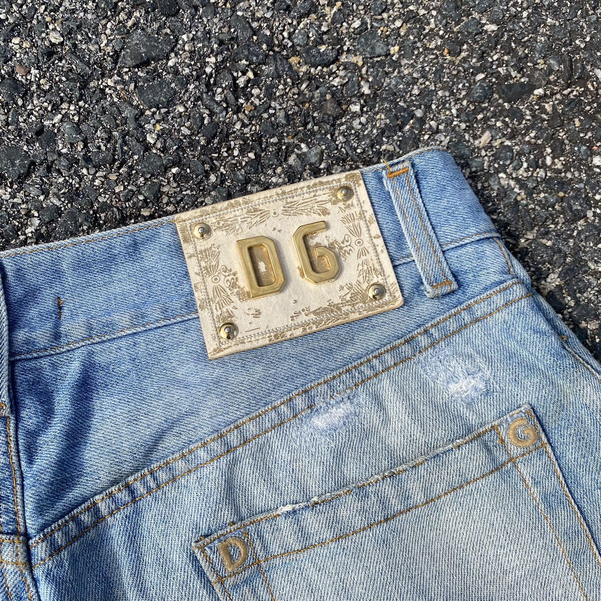 Dolce & Gabbana Vintage Dolce & Gabbana Distressed Denim Jeans Size US 33 - 16 Thumbnail