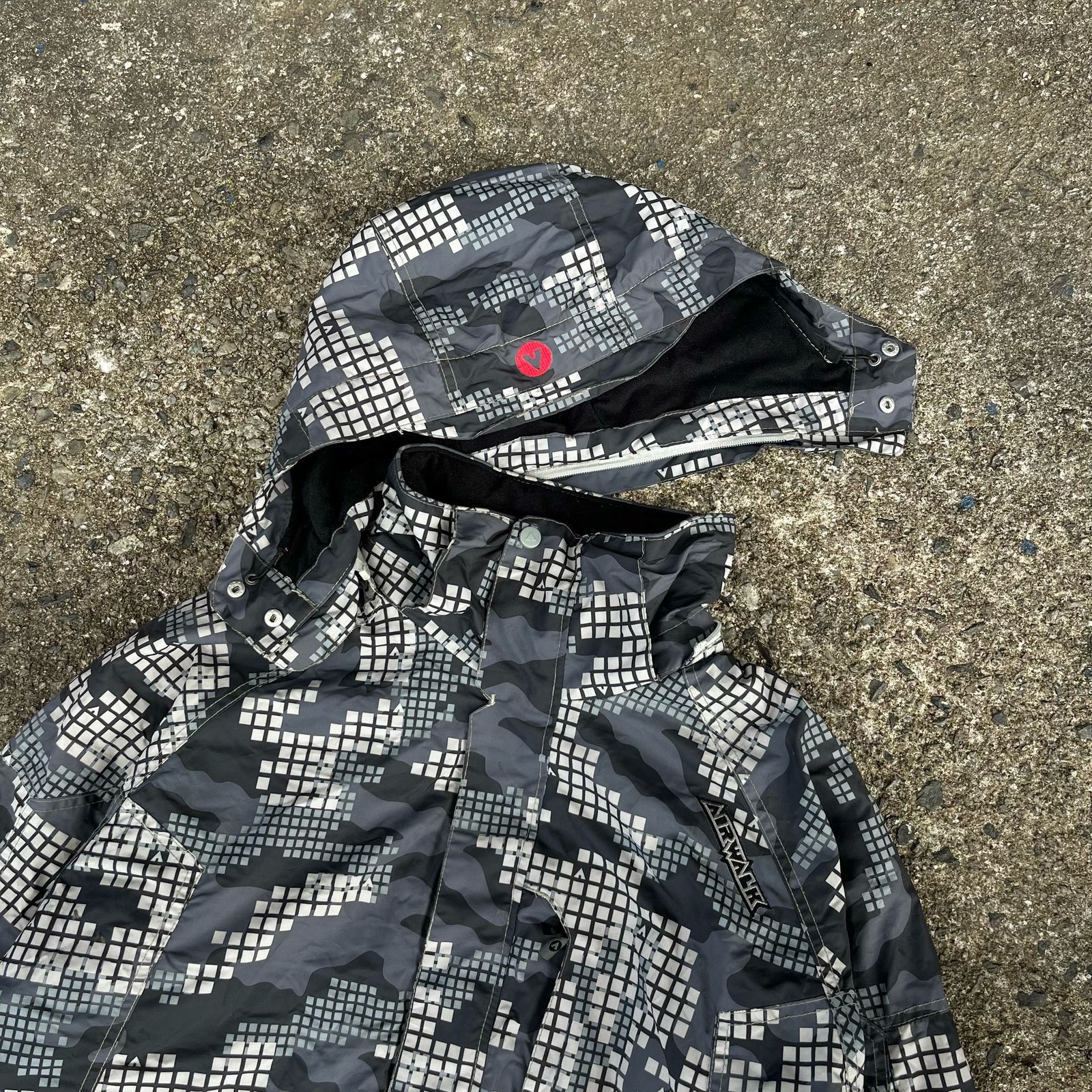 Airwalk × Vintage RARE Vintage Airwalk Puffer Camo Jacket Polar Inner Size US XL / EU 56 / 4 - 7 Thumbnail