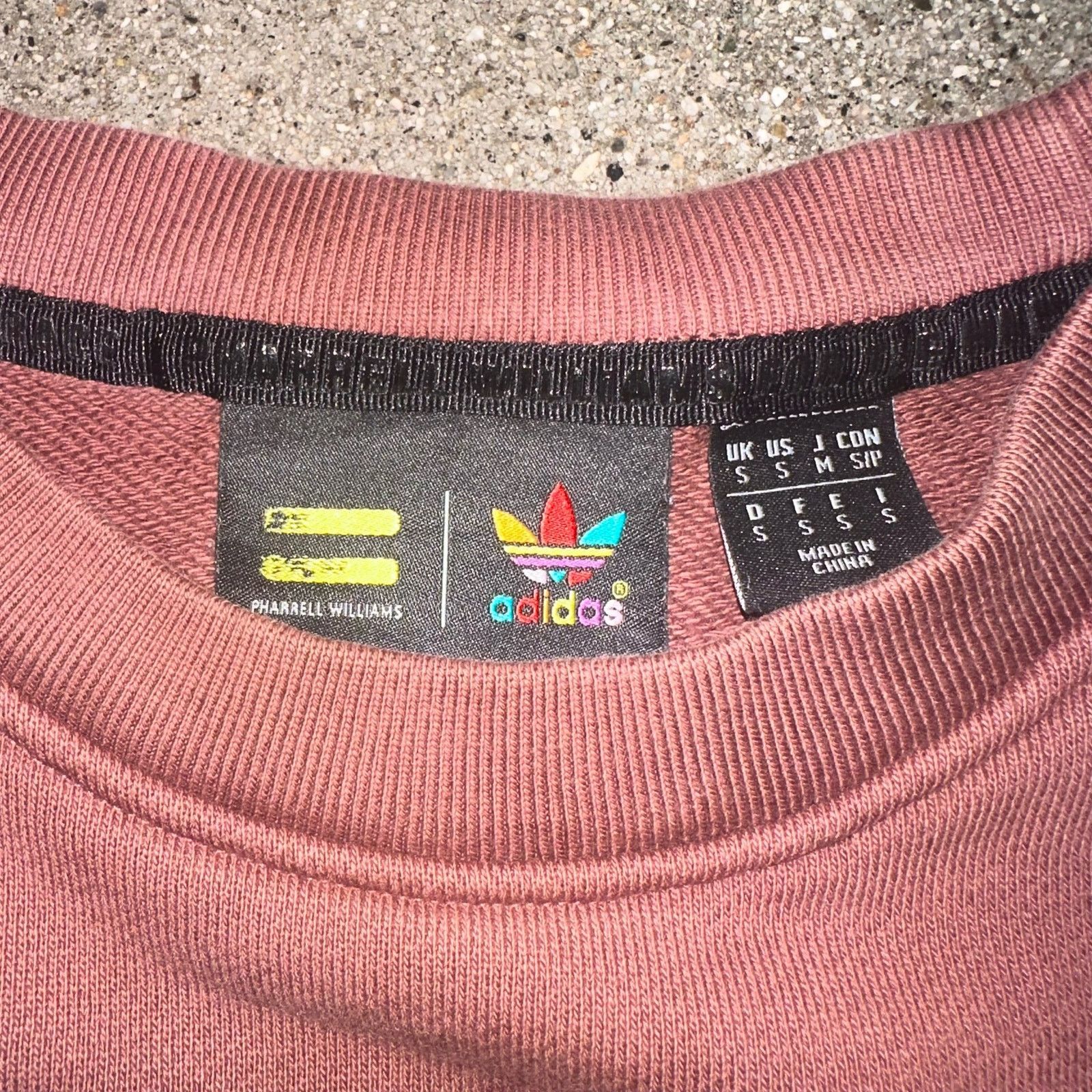 Adidas Pharell Williams = Humanrace crewneck sweater embroidery Size US S / EU 44-46 / 1 - 2 Thumbnail