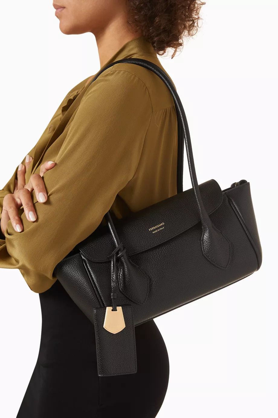 Salvatore Ferragamo o1s1rm0526 Size : OS / Shoulder Bag in Black Size ONE SIZE - 5 Thumbnail