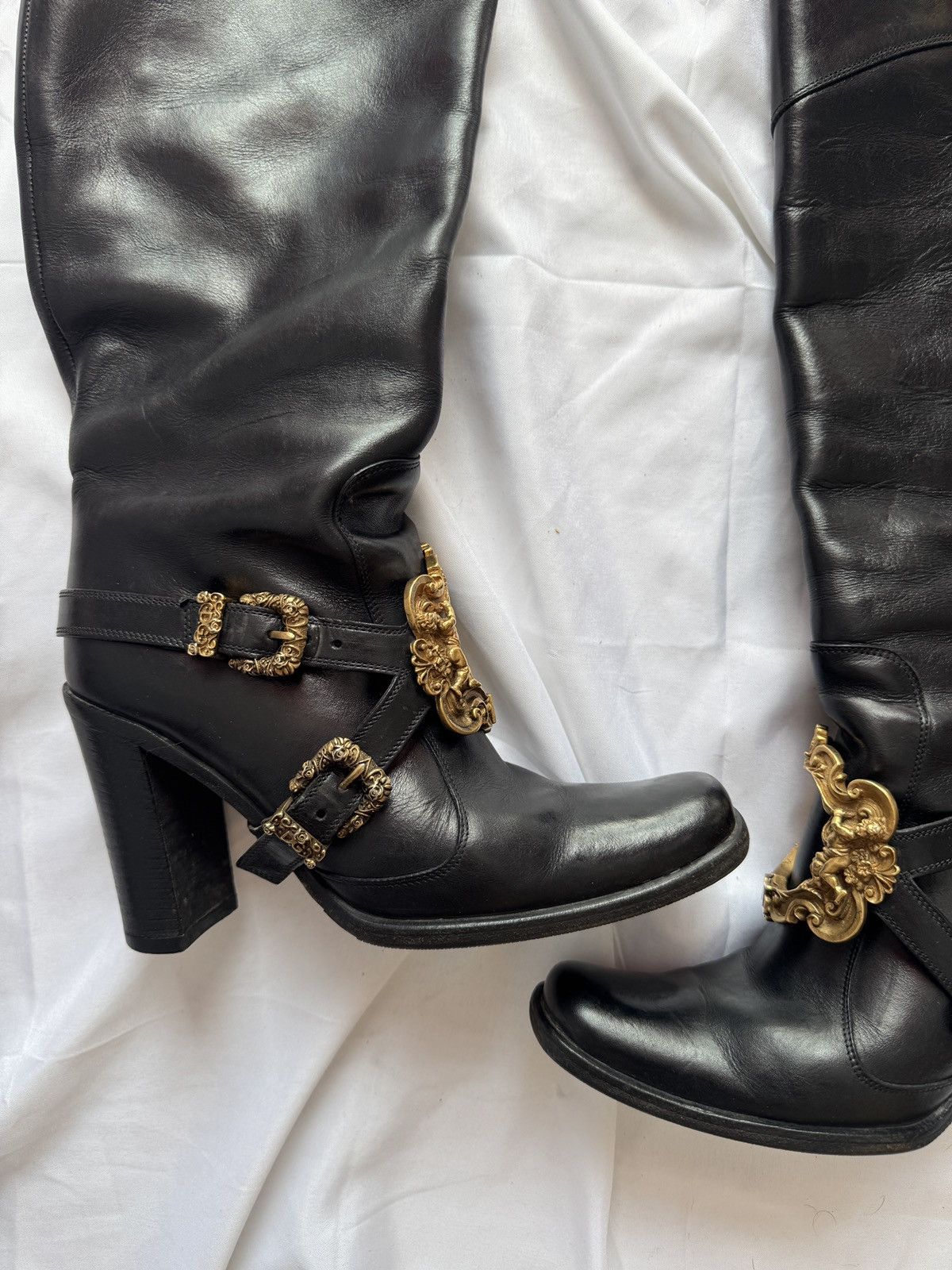Dolce & Gabbana Dolce & Gabbana Black Leather Flower Embellished Knee Boots Size US 6 / IT 36 - 5 Thumbnail