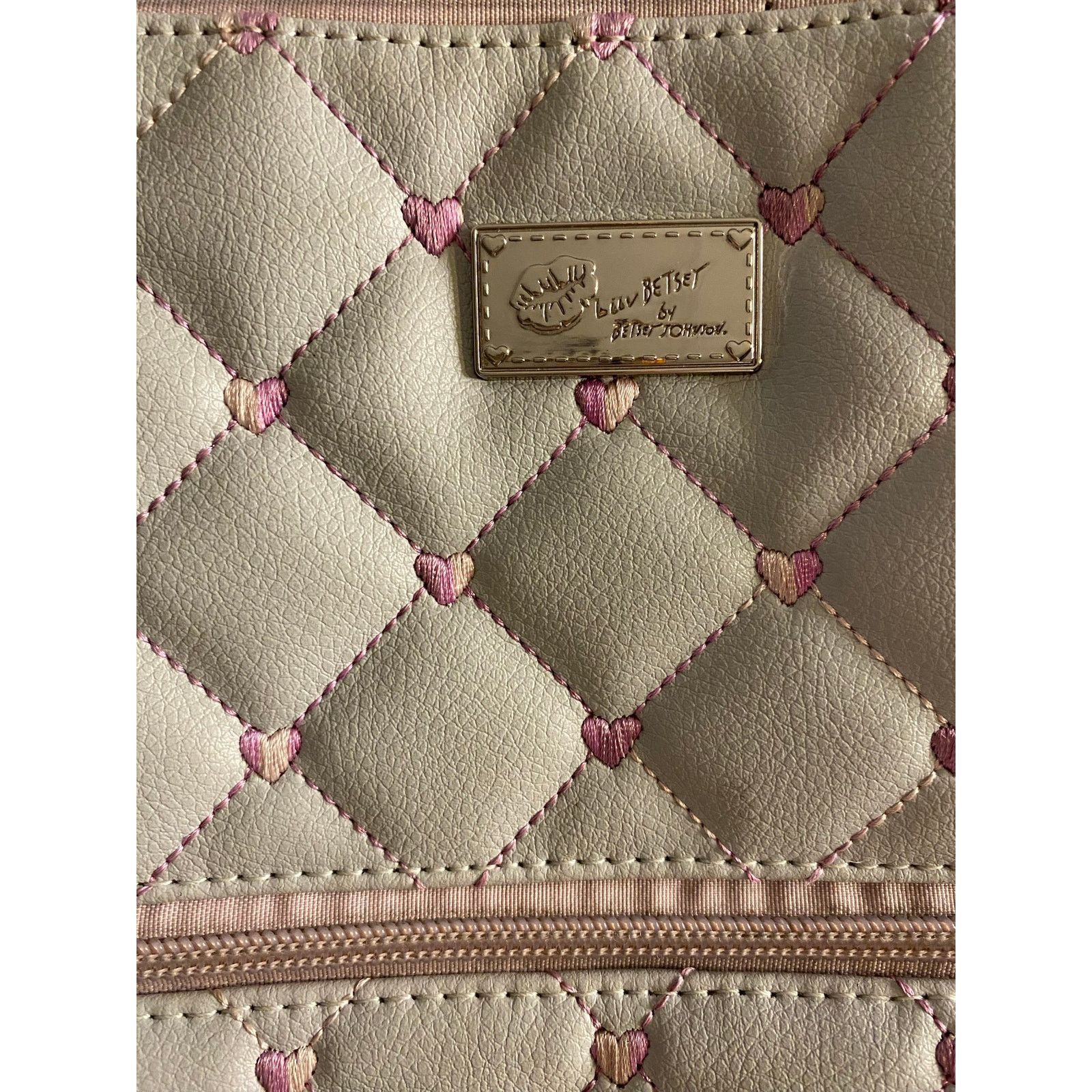 Betsey Johnson Y2K Quilted Heart Pink Stripe Backpack Betsey Johnson Size ONE SIZE - 3 Thumbnail