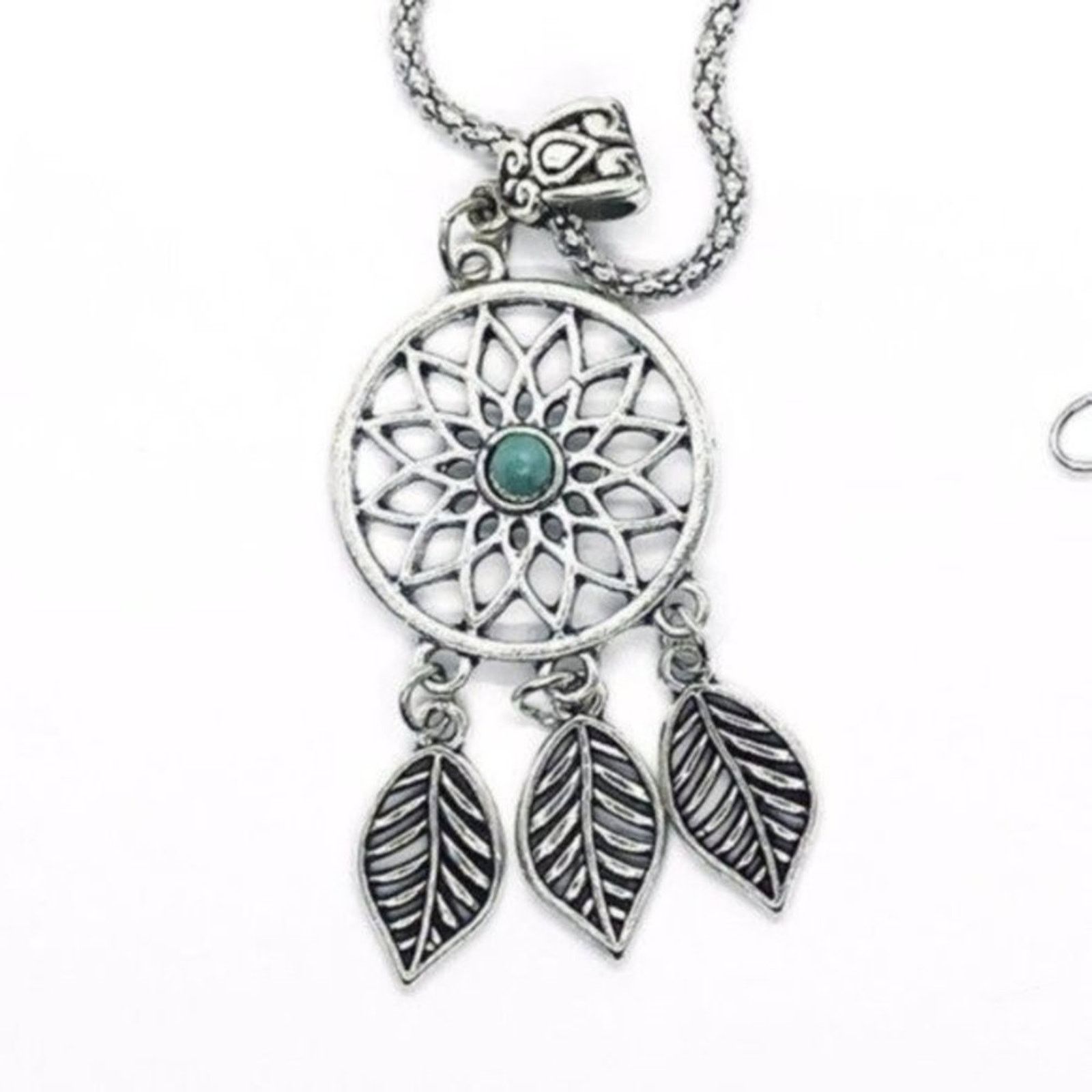 Boutique Moschino Silver Turquoise Dreamcatcher Feather Boho Necklace Size ONE SIZE - 3 Thumbnail