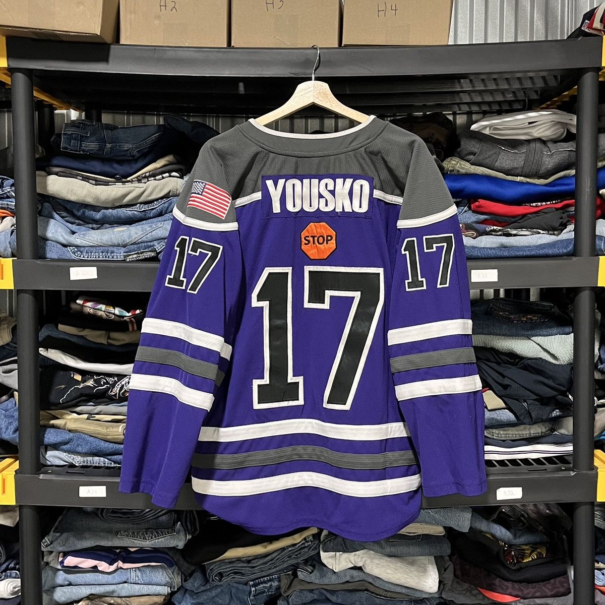 NHL YOUNGSTOWN PHANTOMS #17 YOUSKO HOCKEY JERSEY PURPLE LARGE Size US L / EU 52-54 / 3 - 2 Thumbnail