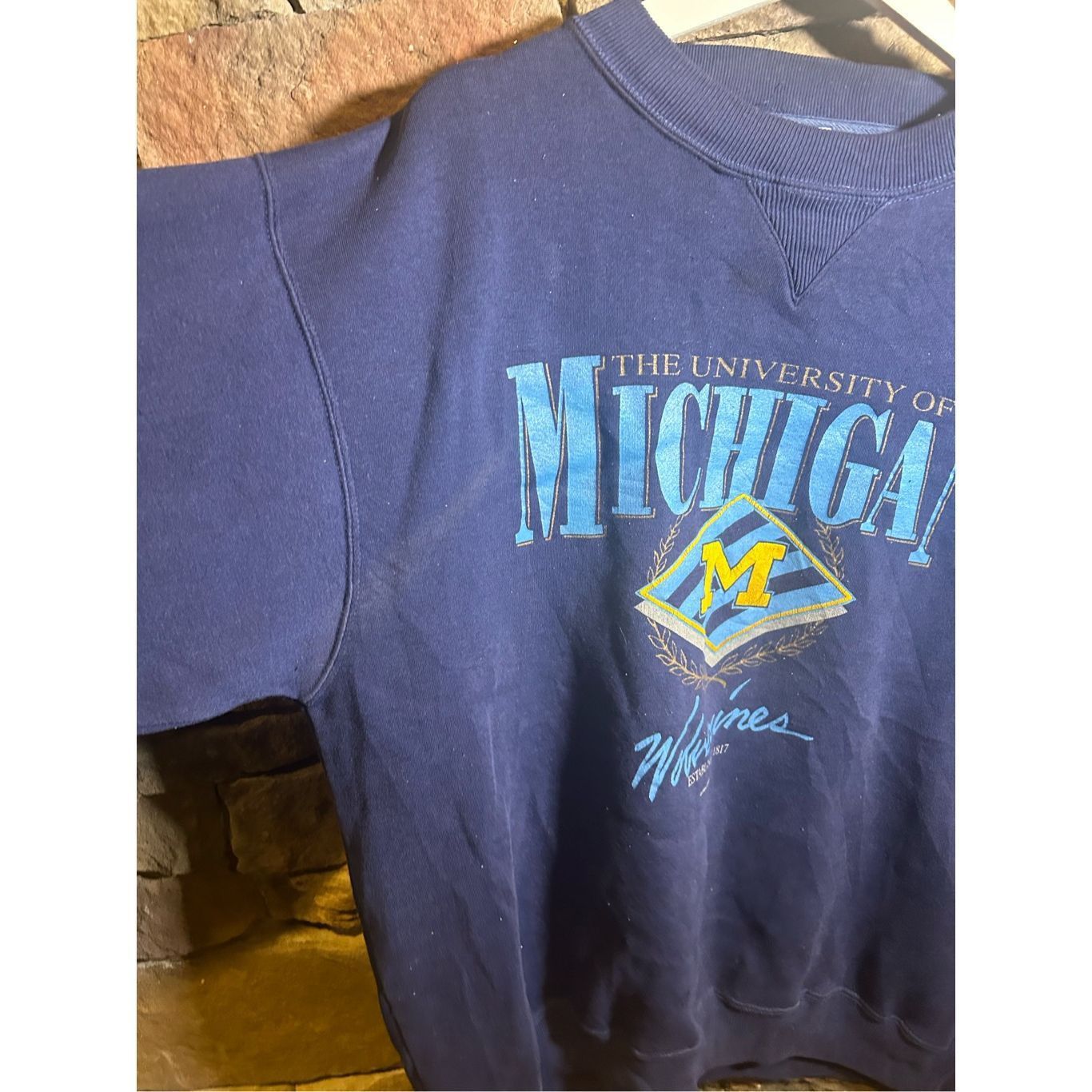 Vintage Vintage 1990s University of Michigan Wolverines sweatshirt crewneck fire Size US XL / EU 56 / 4 - 4 Thumbnail